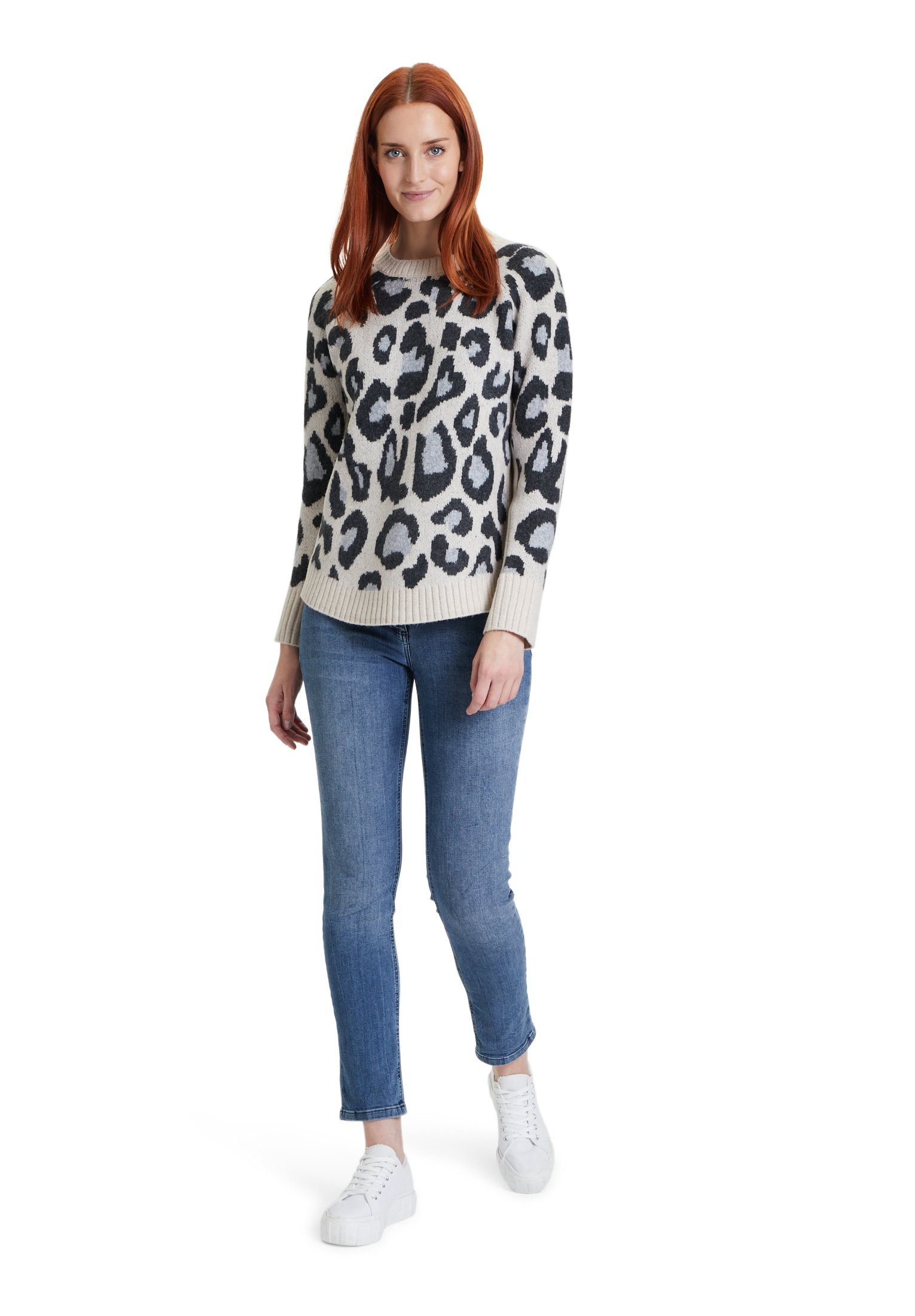 Barclay (1-tlg) Leoprint mit Beige/Grey Strickpullover Betty Muster Patch