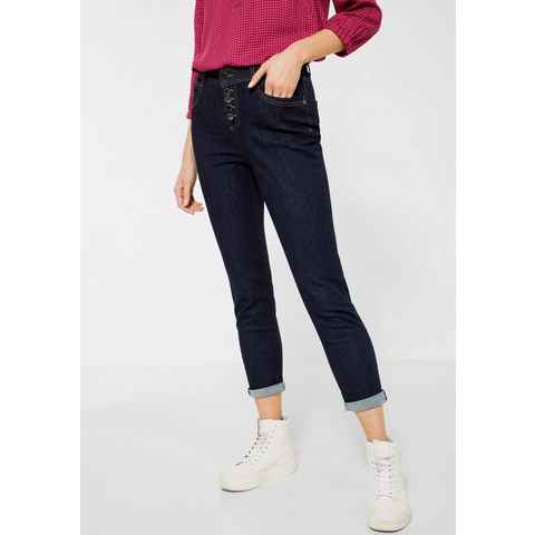 STREET ONE Slim-fit-Jeans Style Mom mit Kontrastnähten an den Gürtelschlaufen