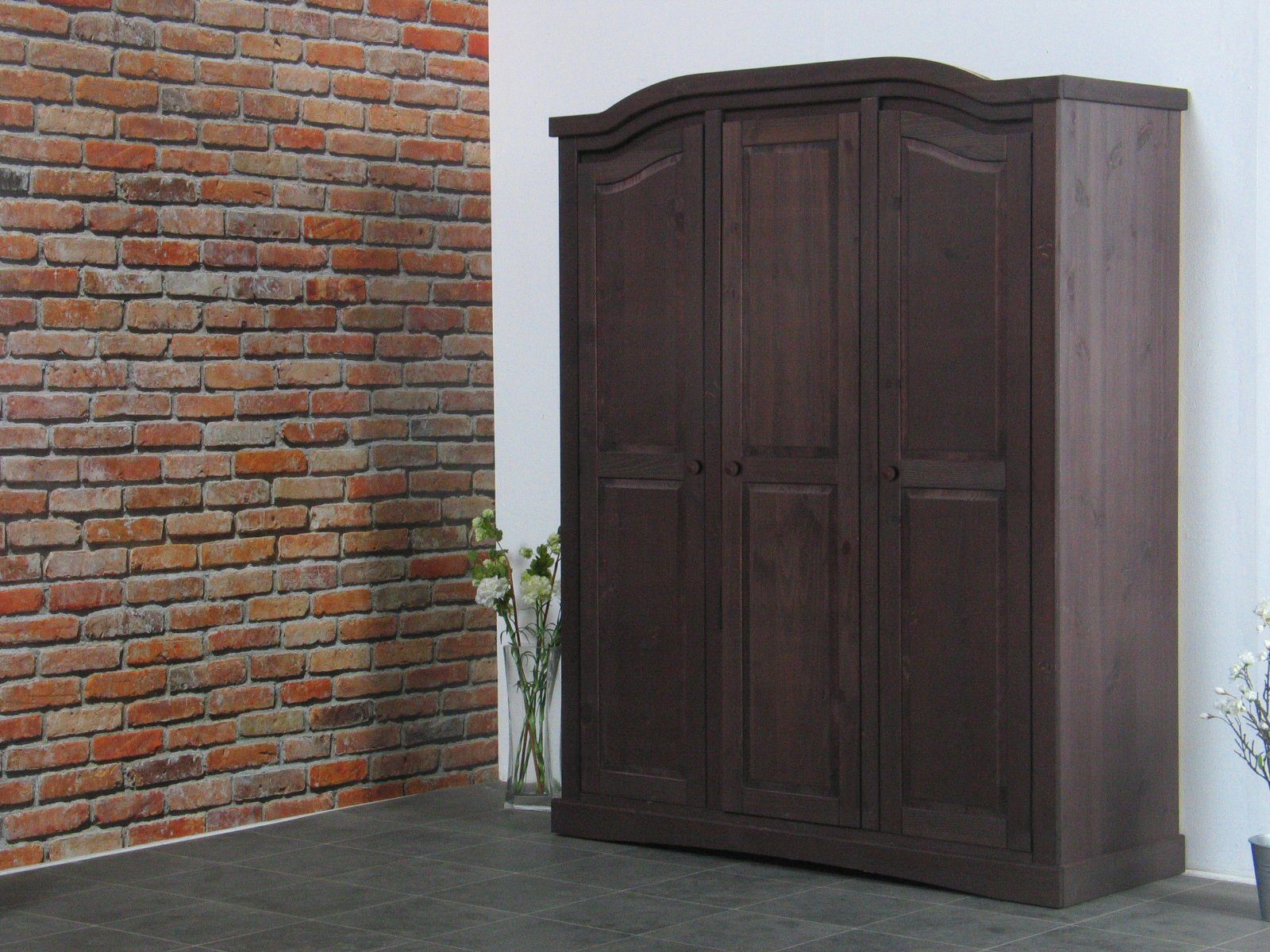 ebuy24 Kleiderschrank Rico Kleiderschrank 3-türig Breite günstig online kaufen