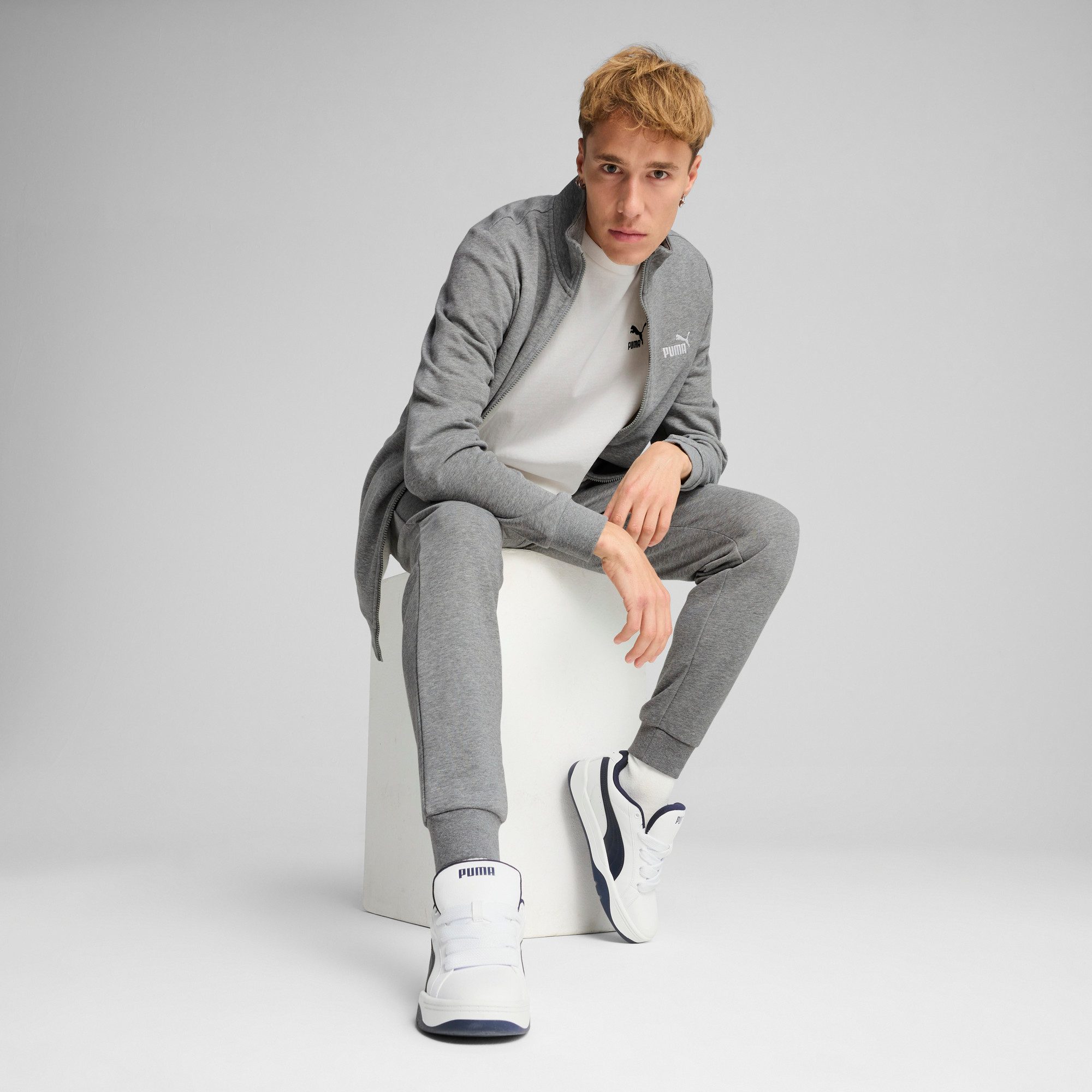 PUMA Trainingsanzug ESS NO1 LOGO TR KNITTED SUIT (2-tlg), zweiteiliges Set, mit hohem Kragen, mit gerippten Bündchen – Bild 5 von 5