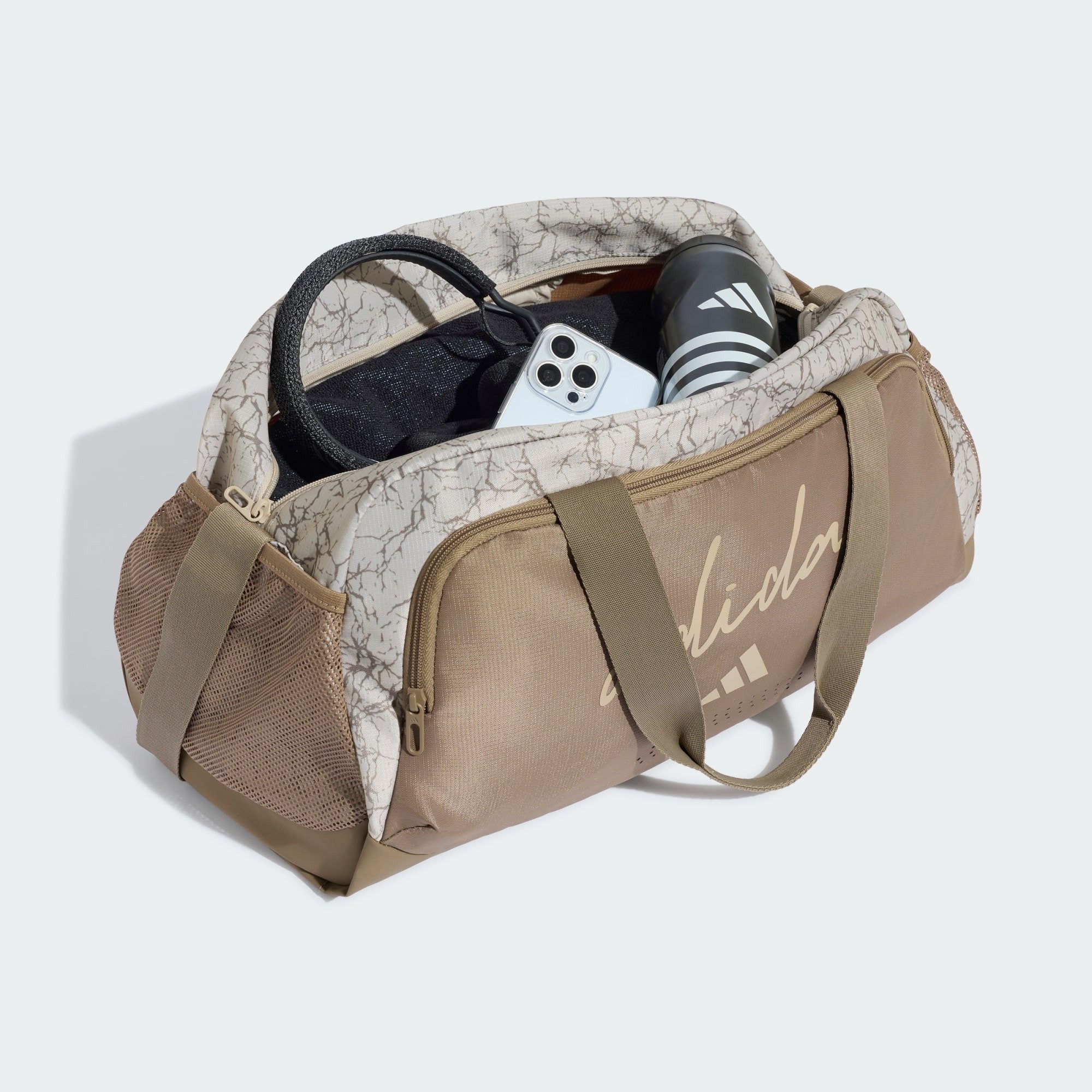 adidas Performance Reisetasche ADIDAS DEFENDER DUFFELBAG S, ALLOVER-GRAFIK (1-tlg)