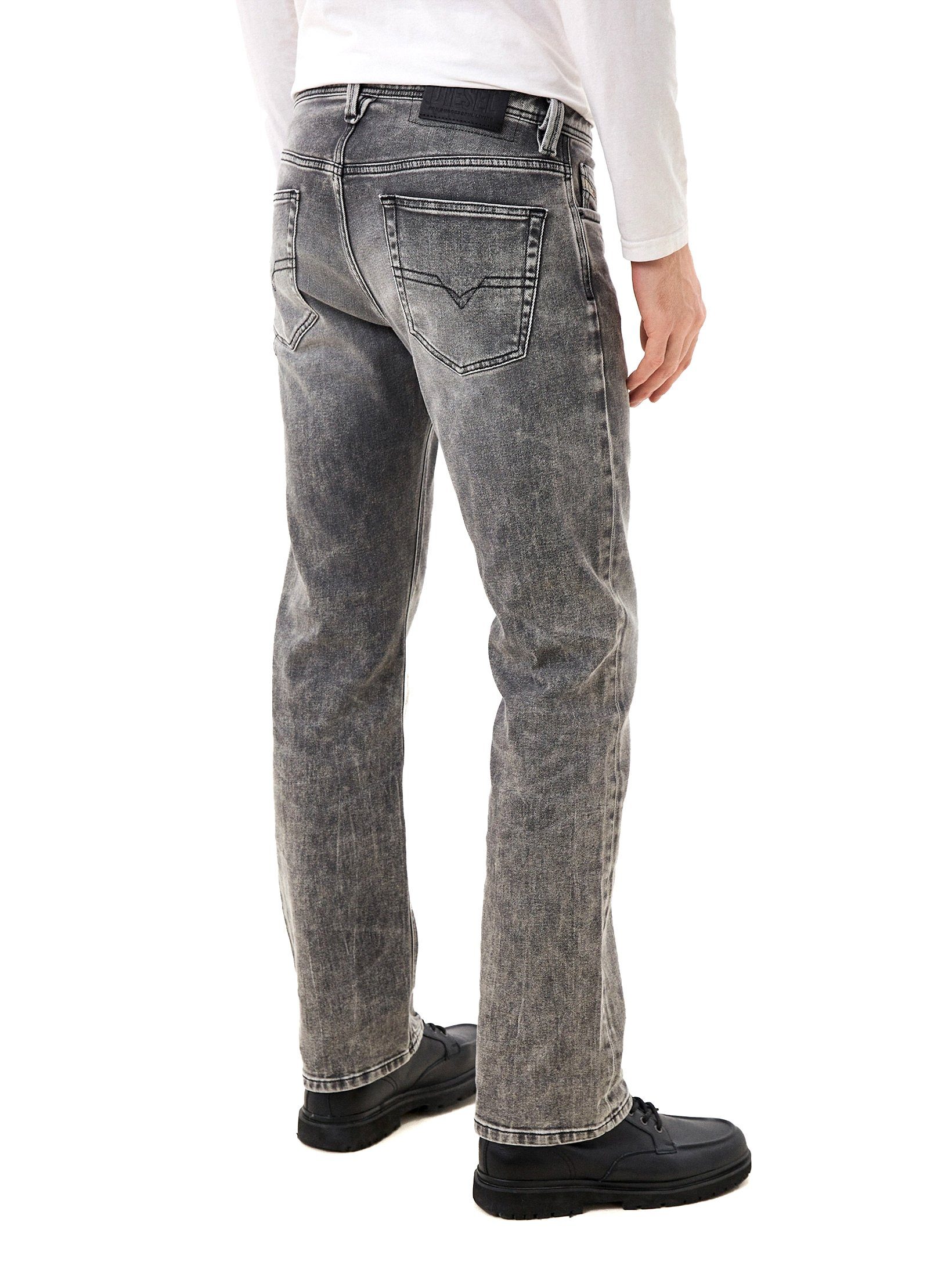 009KA Regular Larkee-X - Diesel Straight-Jeans Hose Stretch