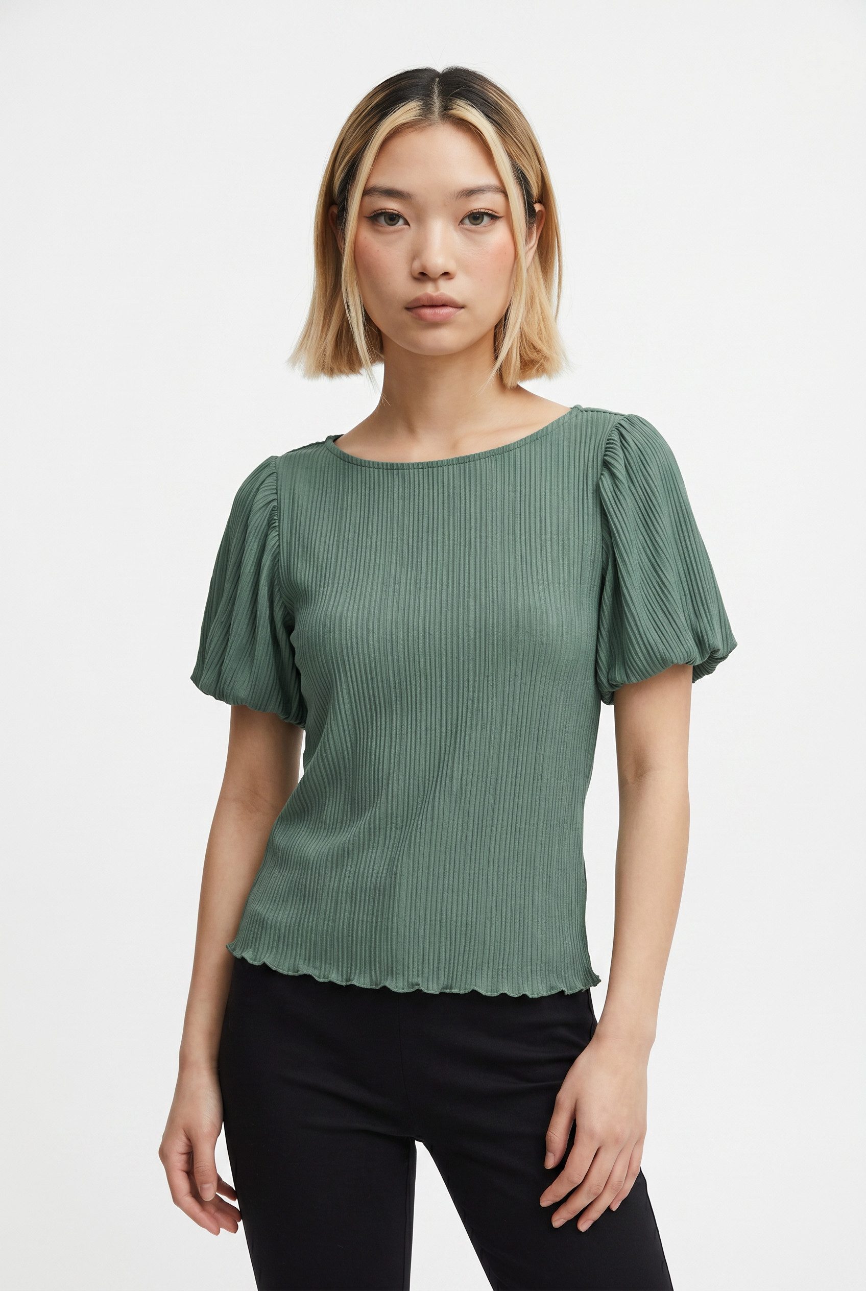 Vero Moda Kurzarmshirt VMLEIKA SS BOAT-NECK TOP JRS Kunstfaser, regular fit