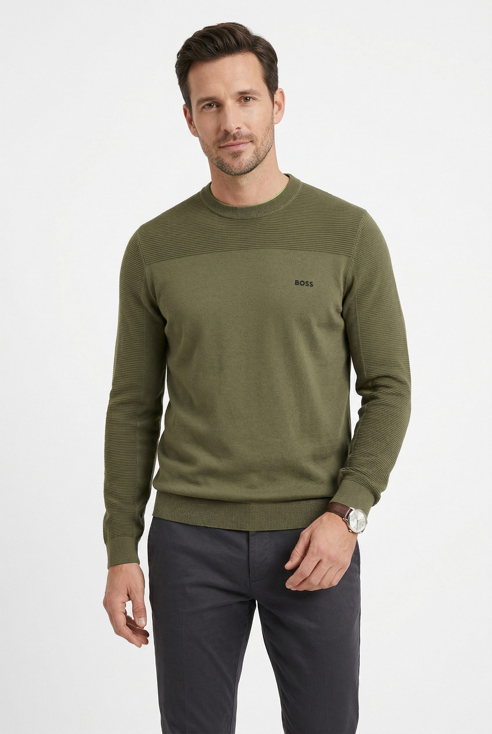 BOSS GREEN Strickpullover KN Momentum-X CN Rundhalsausschnitt, Regular Fit, kontrast HD-Logo