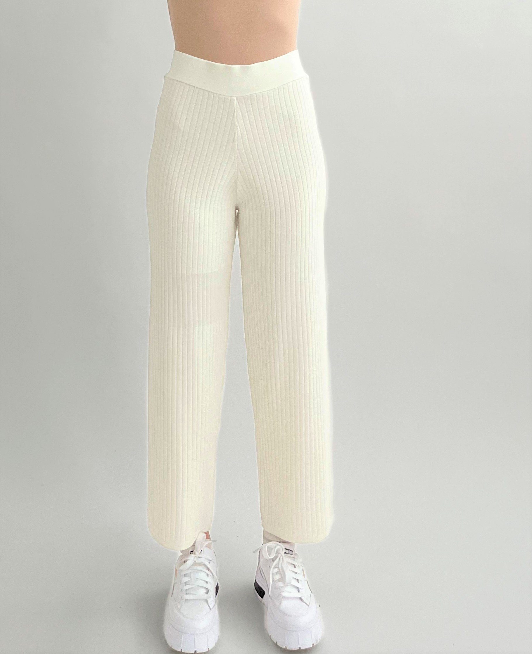Zuckerwatte Strickhose Rippstrickoptik aus Viskose mit günstig online kaufen