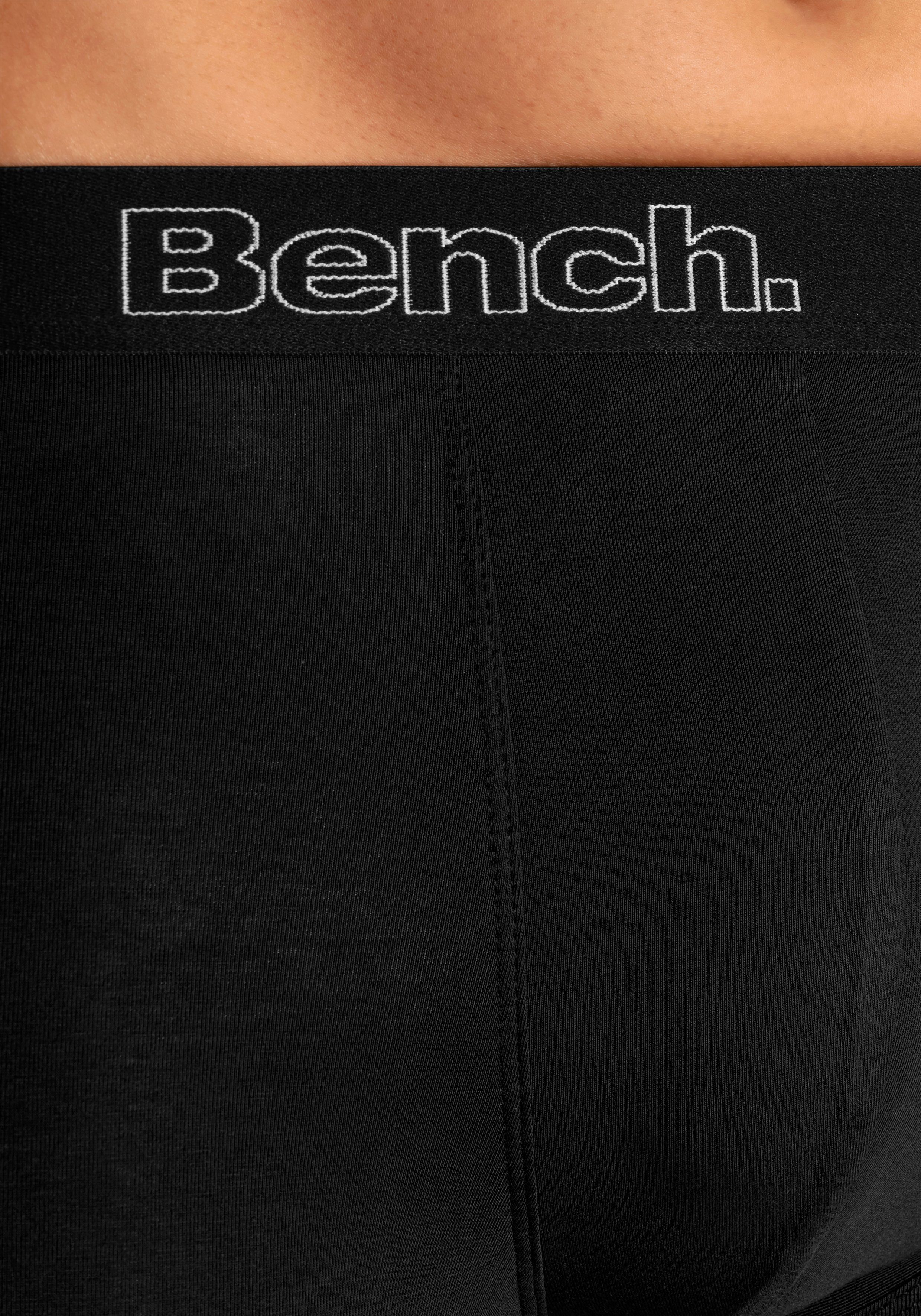Bench. Langer Boxer (Packung, blau im Bund Logoschriftzug mit / schwarz 4-St)