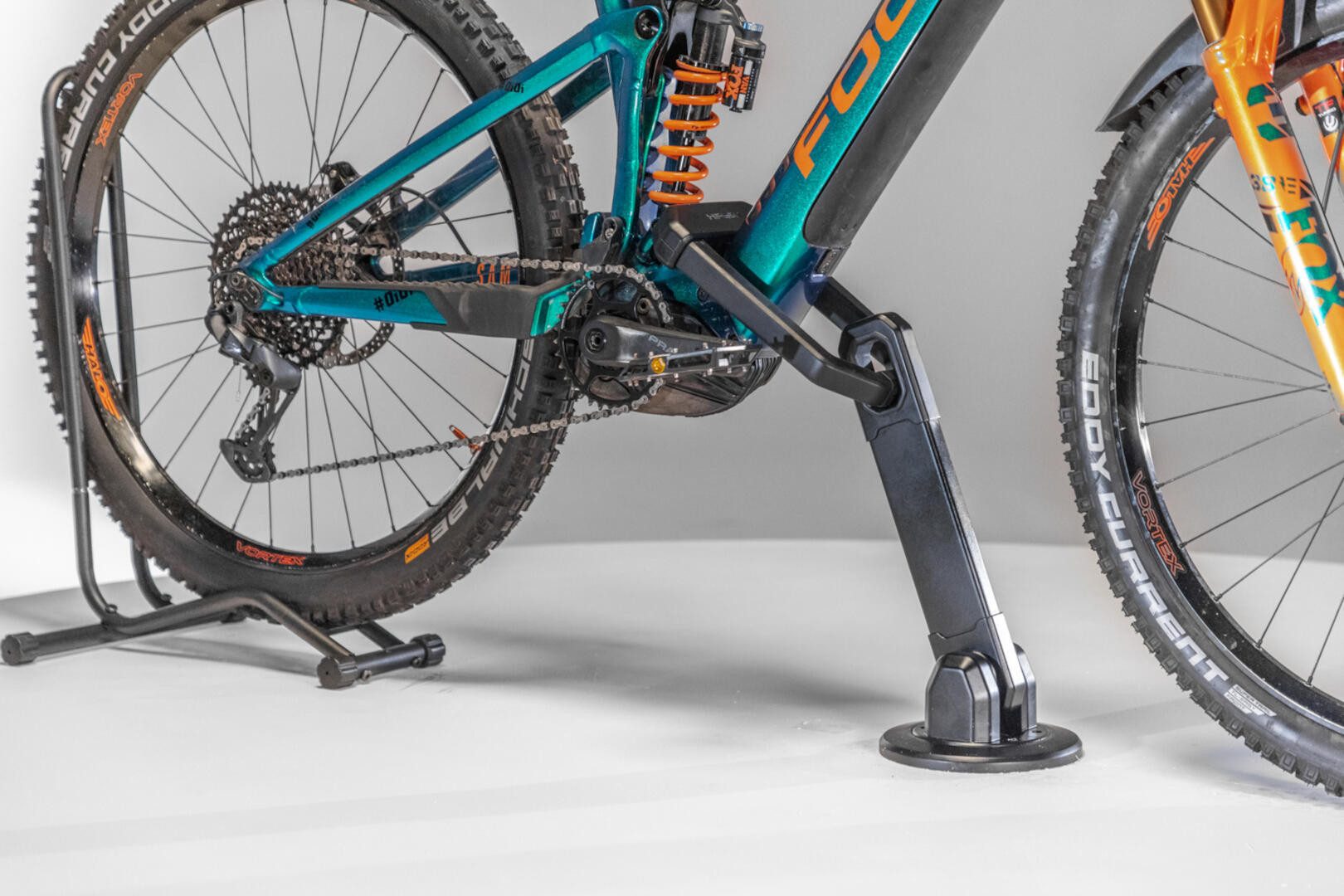 Hiplok Bügelschloss Swing Arm AX1000 Wand-/Bodenschloss, robust