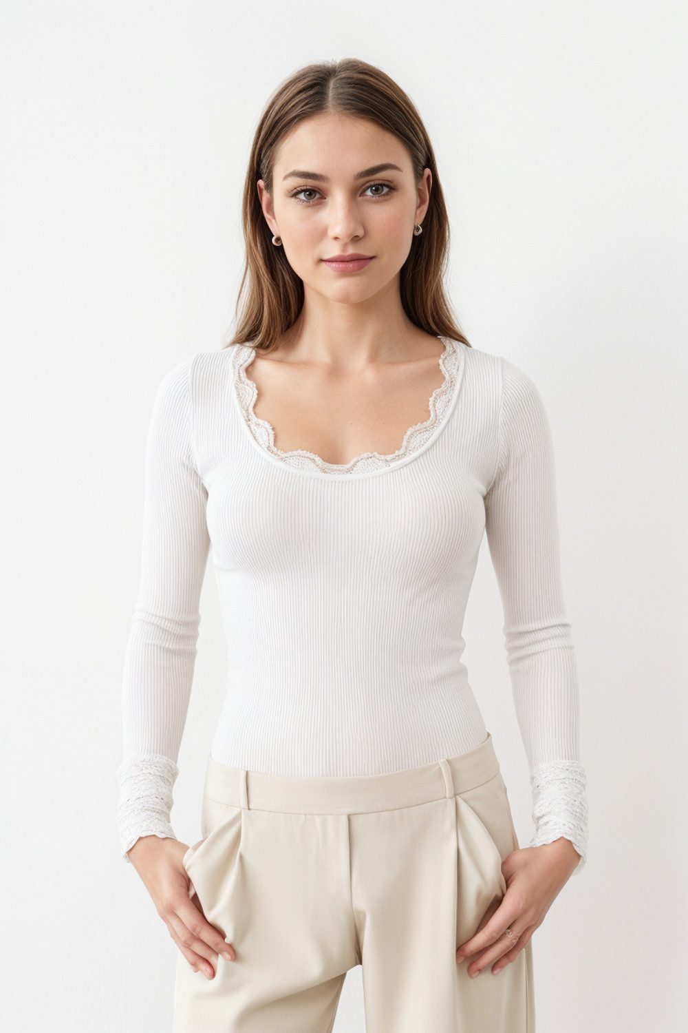rosemunde Langarmshirt Benita Silk Blouse Vintage-Spitzenbesatz am Ausschnitt, elastische Spitze an den Ärmeln