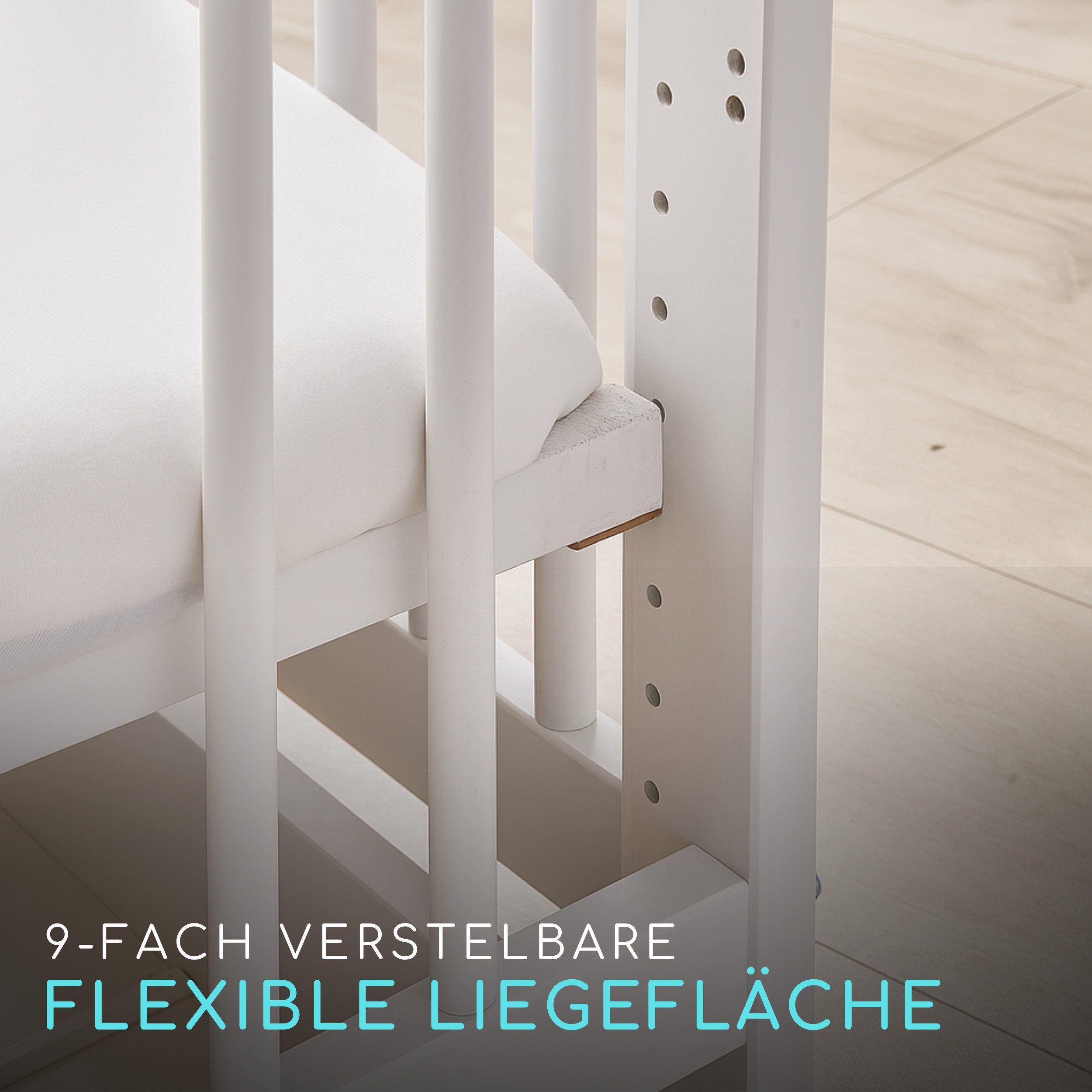 Alavya Home® Babybett TOBI I Das Beste für Kleine Babys I 9-fach höhenverstellbarer EN 716-1, Babybett 60x120 Weiß Gitterbett mit 3 Schlupfsprossen aus Buchenholz