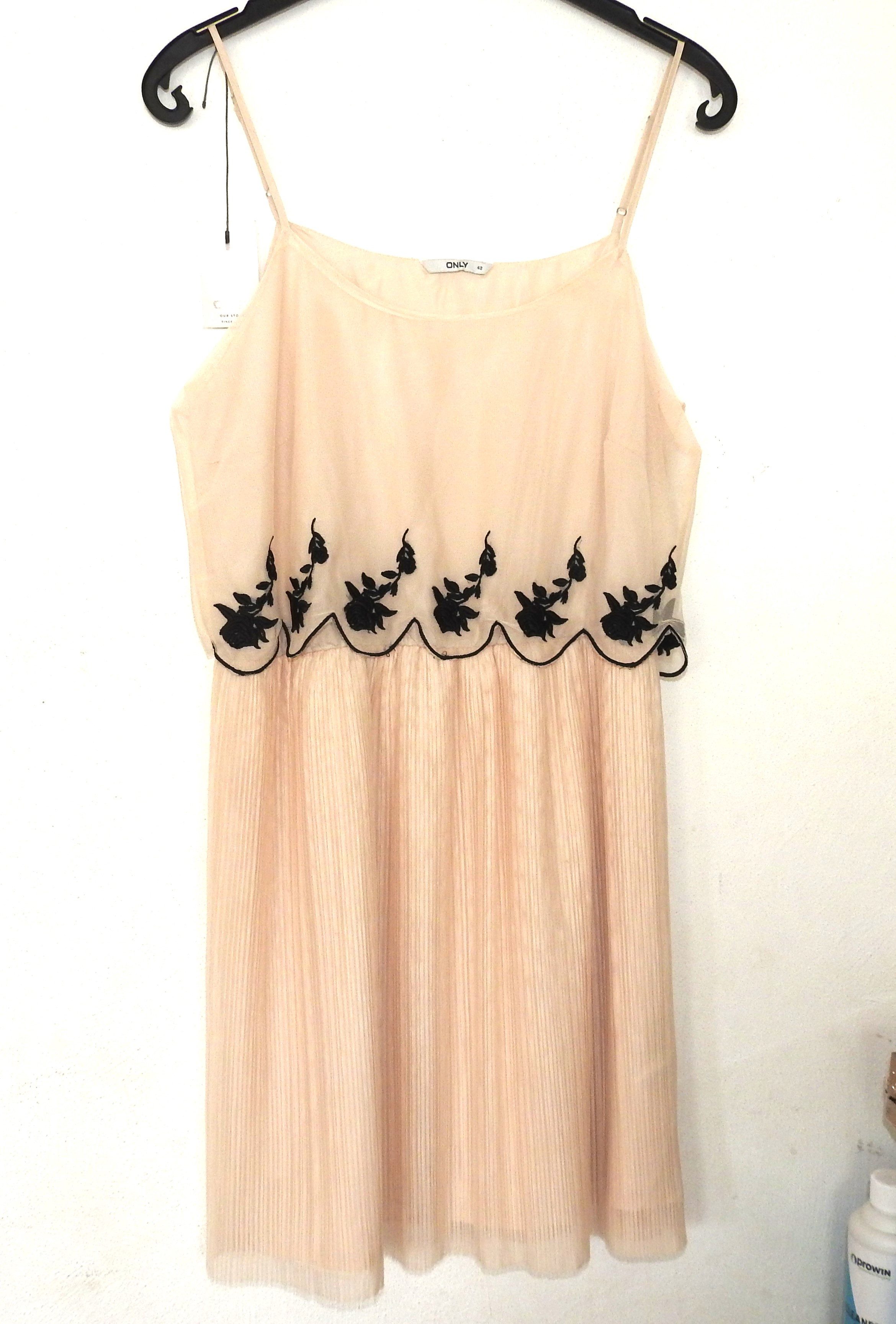 ONLY Meshkleid Flott und Frisch Schick