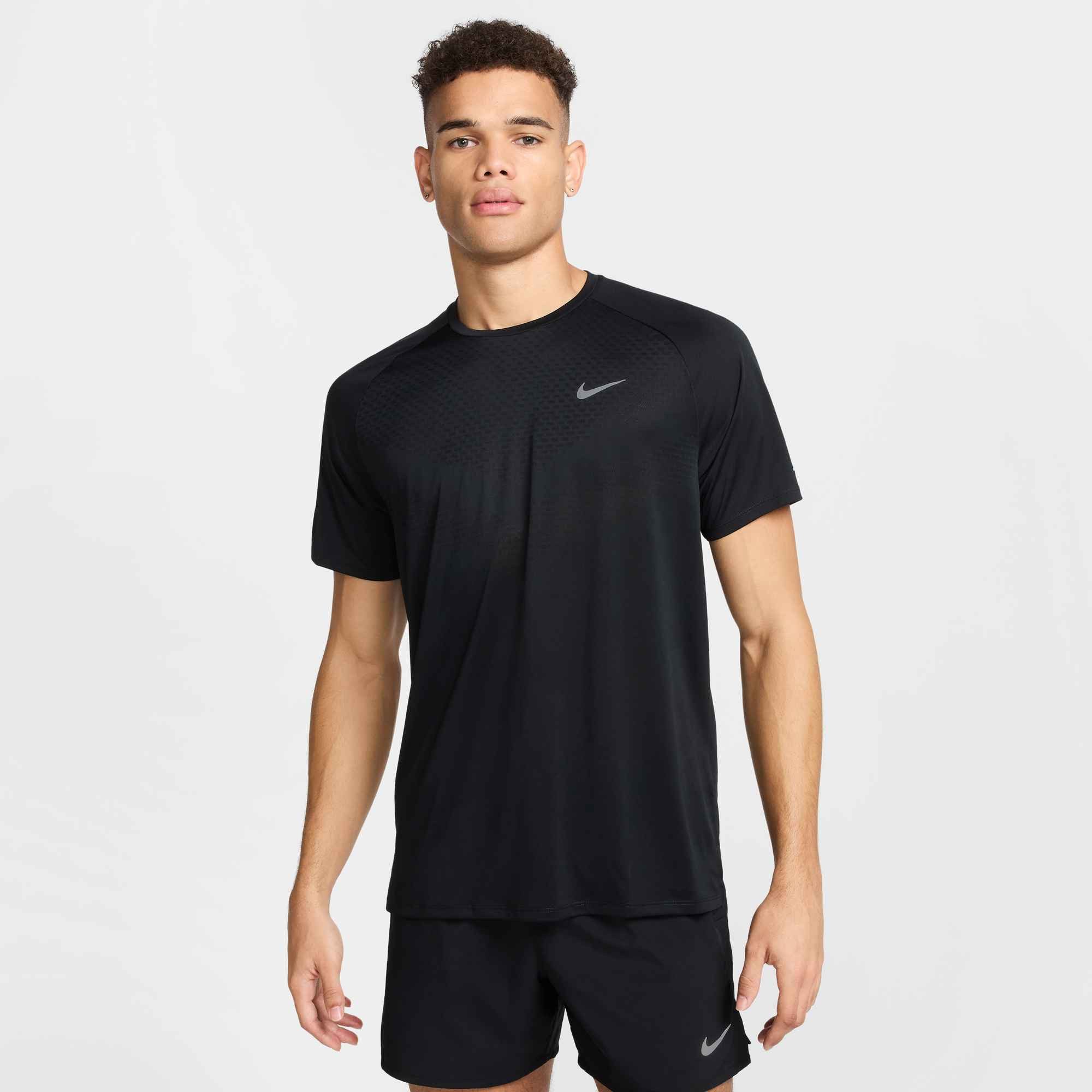 Nike Laufshirt M NK DFADV STRIDE SS TOP sportliche Passform, Kurzarm, für L günstig online kaufen