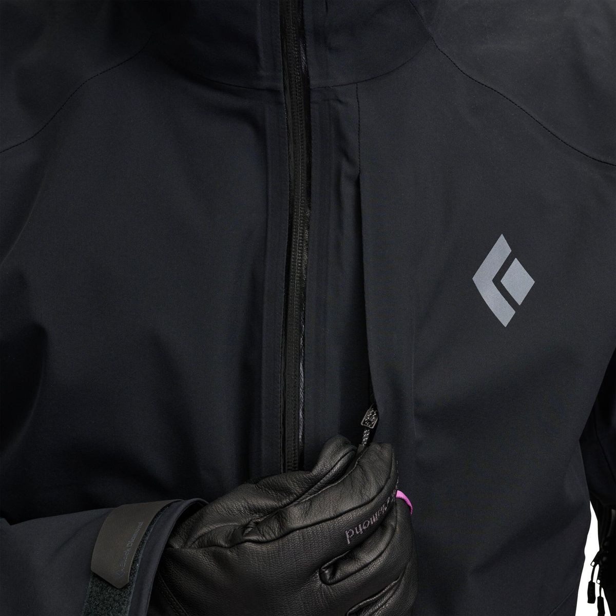Black Diamond Skijacke M Recon Insulated Shell Ideal für Skitouren bei Minusgraden, bietet die Jacke isolierte