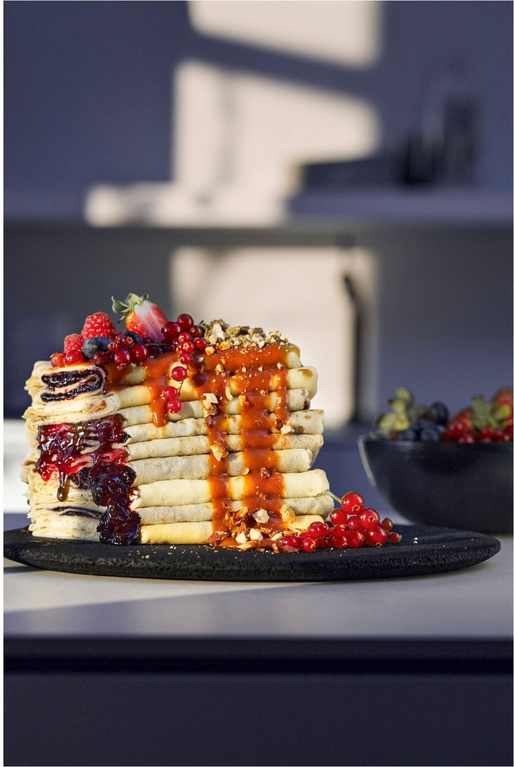 WMF Crêpesmaker LONO Crêperie, abnehmbare, spülmaschinengeeignete Platte, 1600 W, Ø 33 cm, inkl. Crepes-Wender und Teigverteiler, 6 Hitzestufen, Überflussrand
