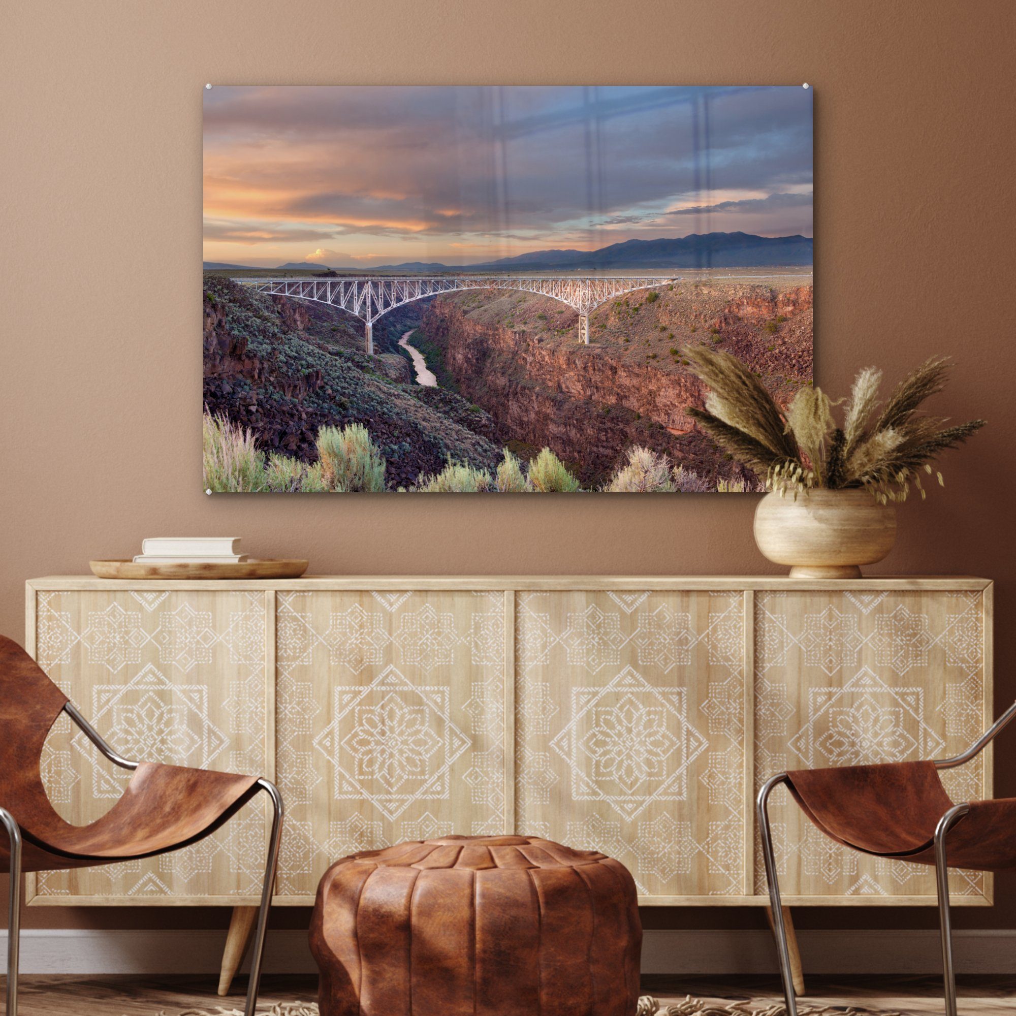 Rio-Grande-Schlucht, die über New Mexico, Taos & Acrylglasbilder Acrylglasbild County, St), Brücke Schlafzimmer MuchoWow Wohnzimmer (1