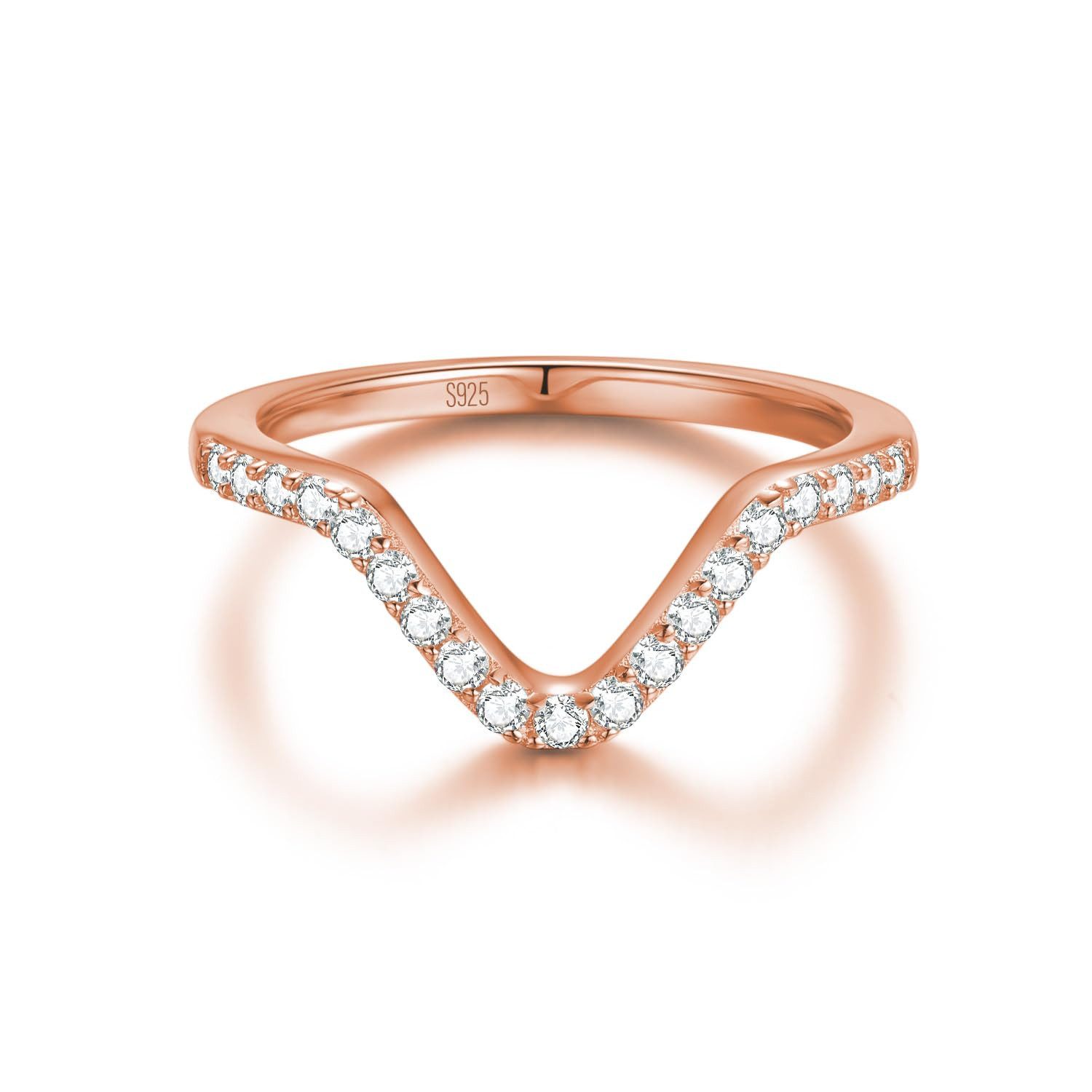 Lisandra Scott Silberring V-Form Ring aus 925 Sterlingsilber mit funkelnden Zirkonia Steinen, stilvoller V-Glanz für jeden Moment