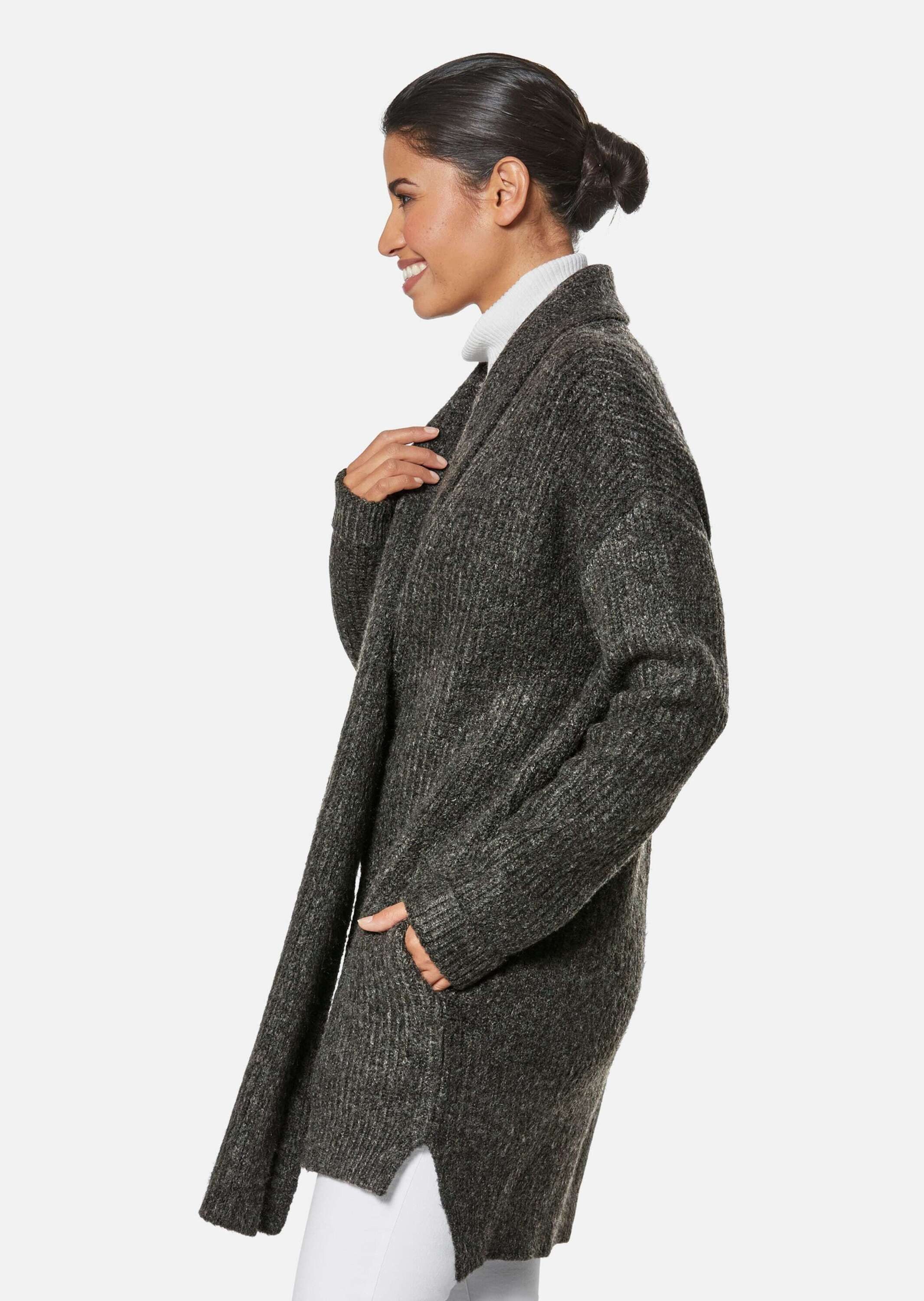 MADELEINE Strickjacke Lange Strickjacke mit Glanz