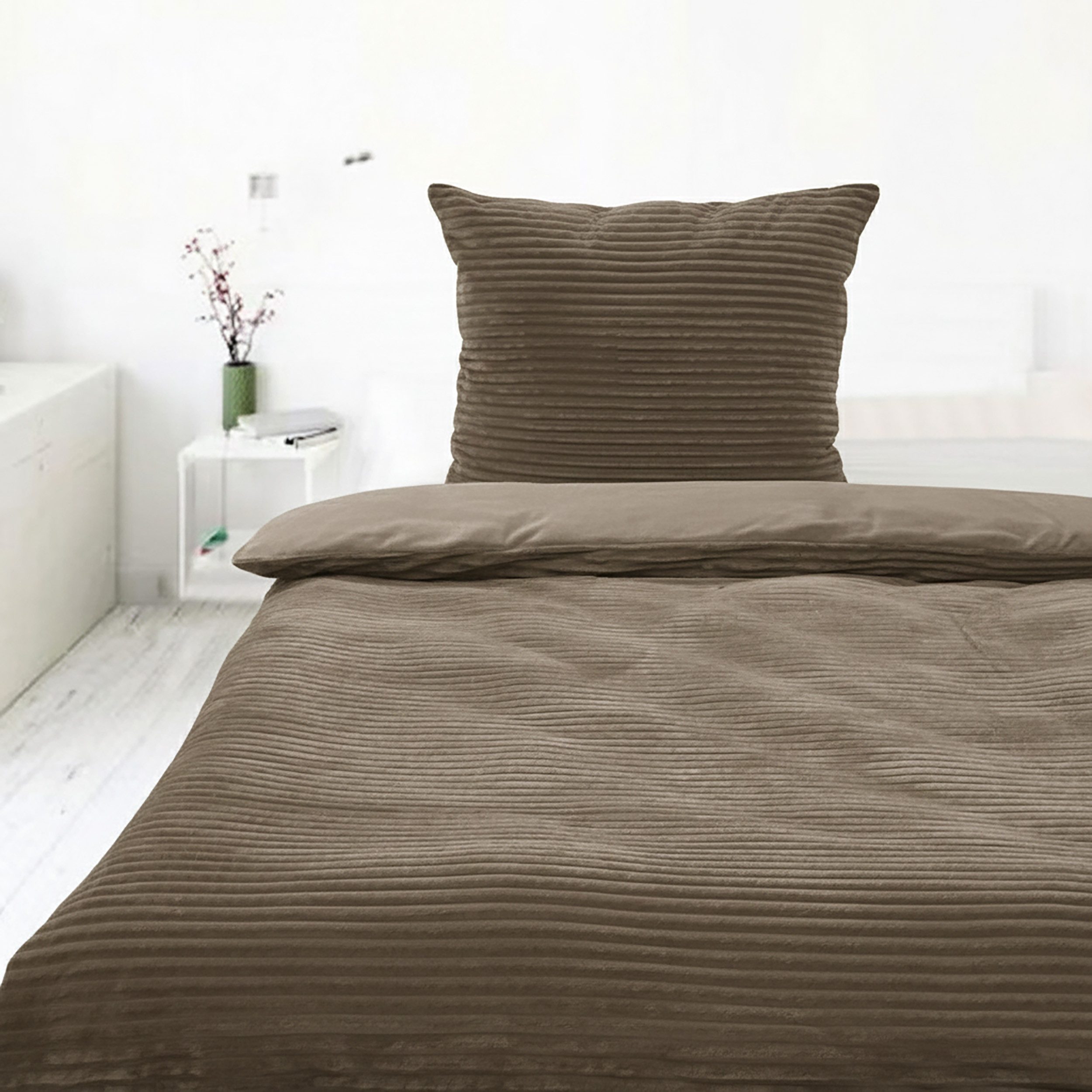 Casa Colori Bettwäsche Teddy Flausch Winterbettwäsche 135x200 cm, Fleece, 2 teilig, Taupe – Bild 2 von 5