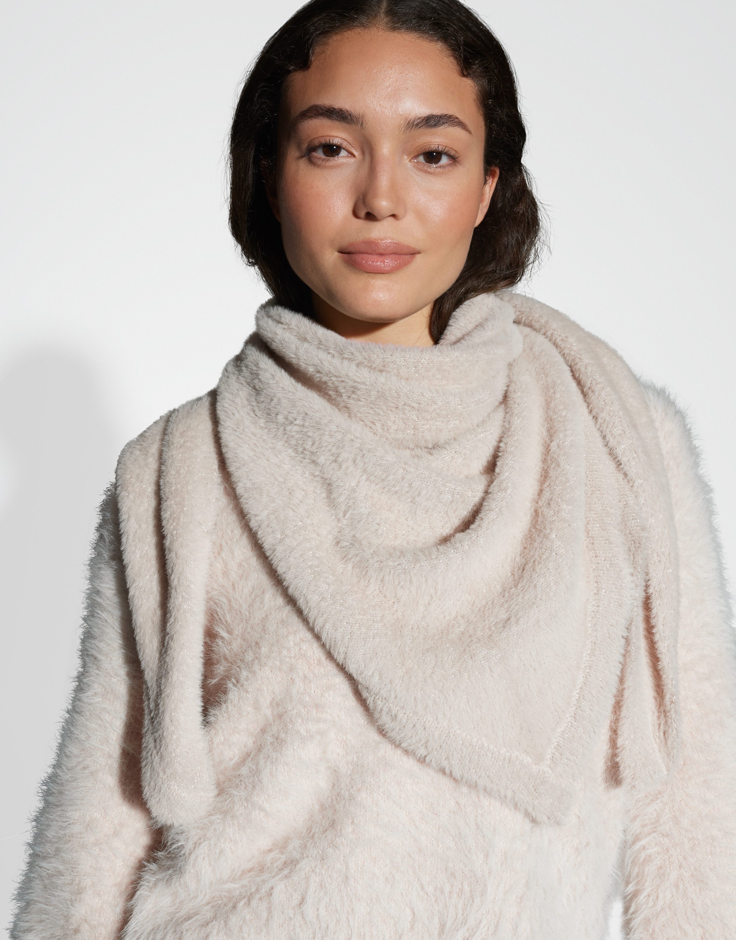 OPUS Dreieckstuch AWENDI mit flauschiger Textur