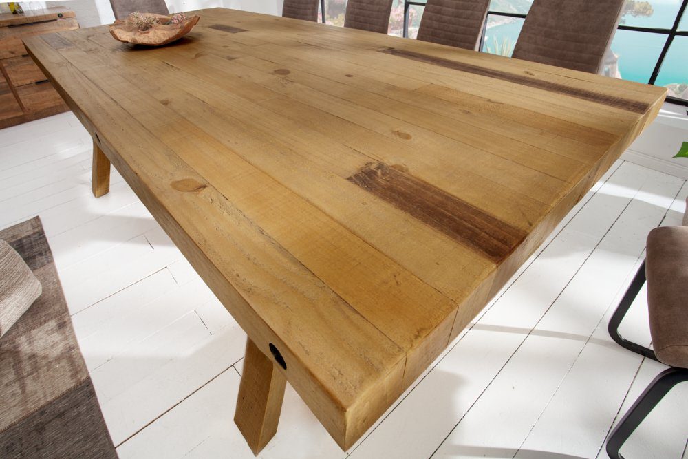 riess-ambiente Esstisch FINCA 240cm vintage braun - recyceltes Pinienholz, Bohlenoptik (Einzelartikel, 1-St), Industrial Design mit Querstrebe – ideal für bis zu 12 Personen