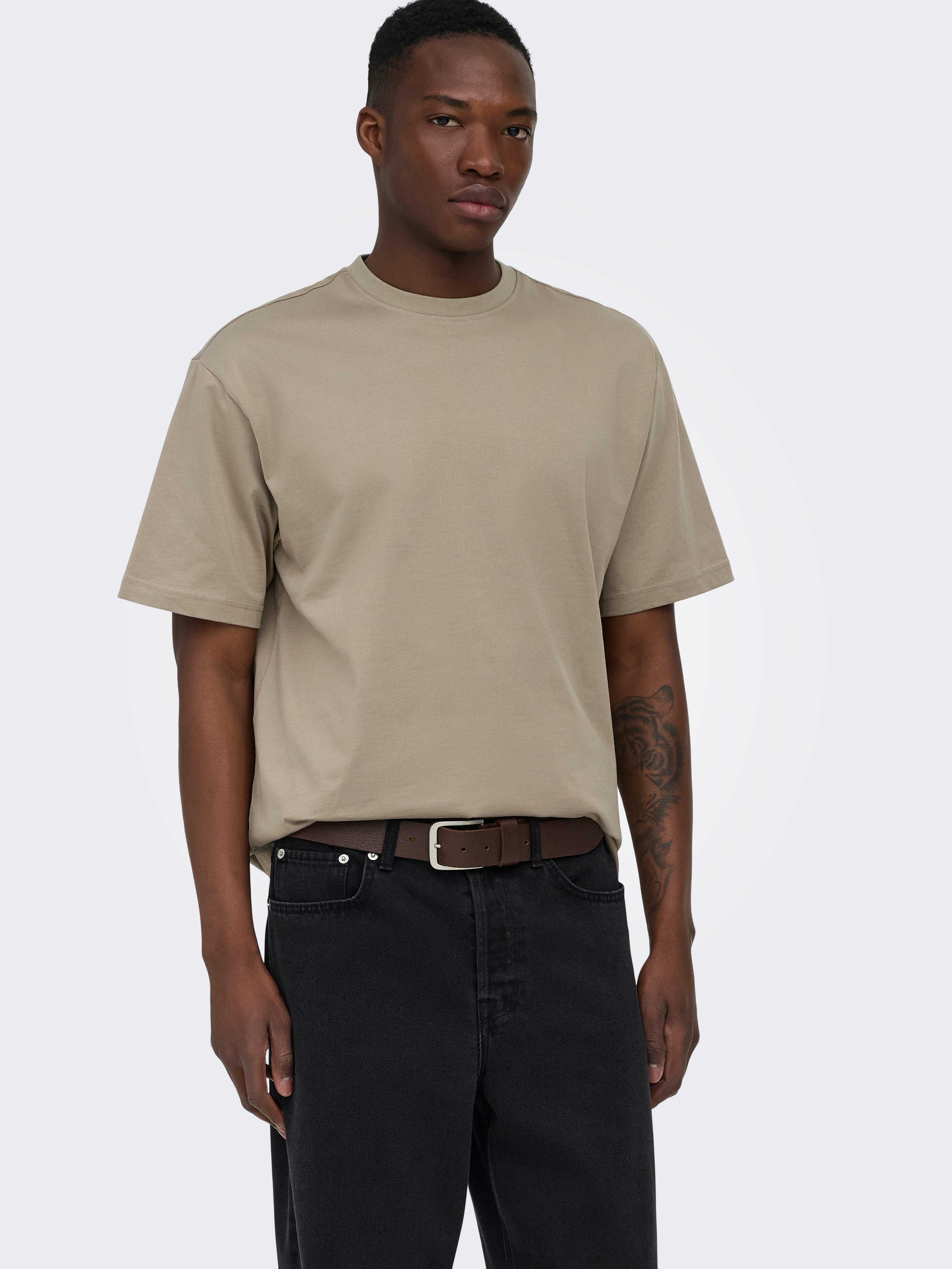 ONLY & SONS Rundhalsshirt ONSFRED RLX SS TEE Baumwolle, relaxed fit