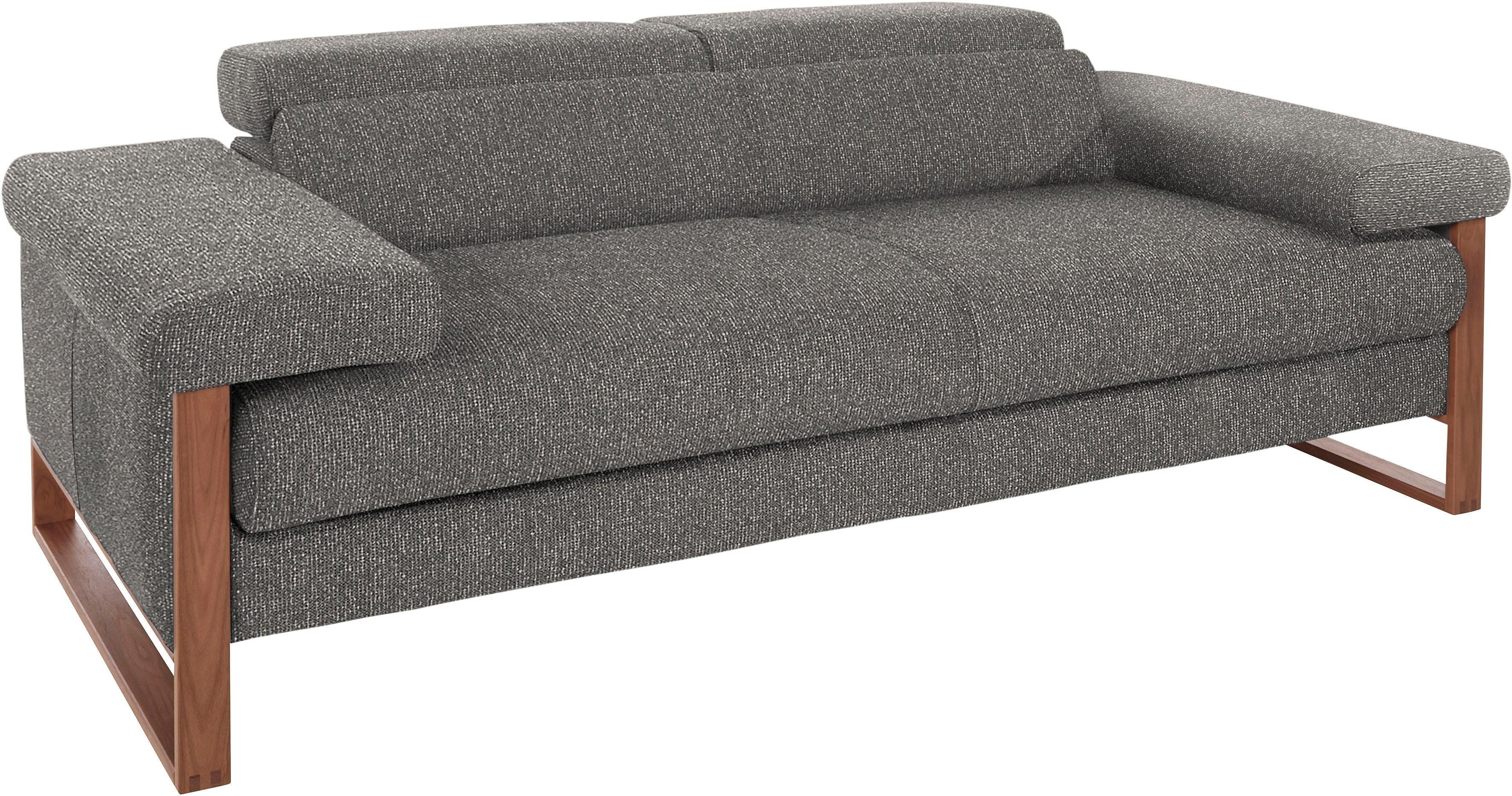 W.SCHILLIG 2-Sitzer finn, German Design Award 2016, Fußgestell Nussbaum natur, Breite 210 cm