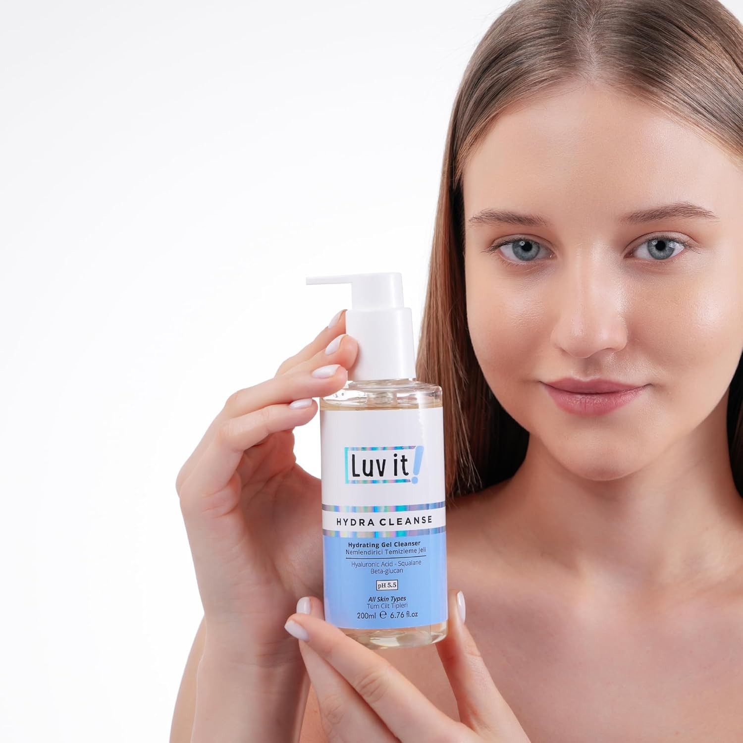 Luv it! Gesichtsreinigungsgel Feuchtigkeitsspendend mit Hyaluronsäure, Squalan und Beta-Glucan, 200ml