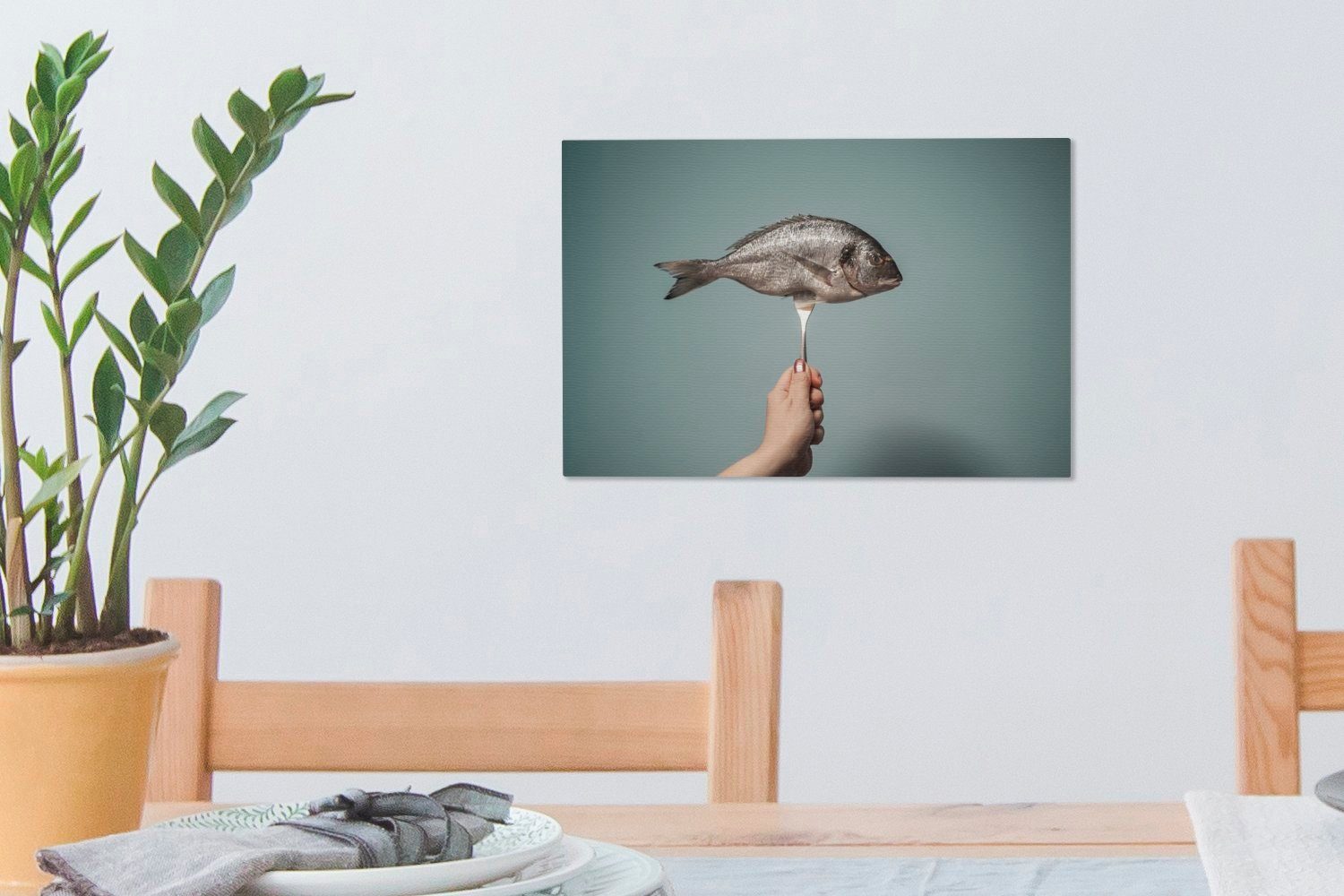 OneMillionCanvasses® Leinwandbild Fisch (1 Aufhängefertig, Silbergabel, Leinwandbilder, auf cm einer Wandbild St), Wanddeko, 30x20