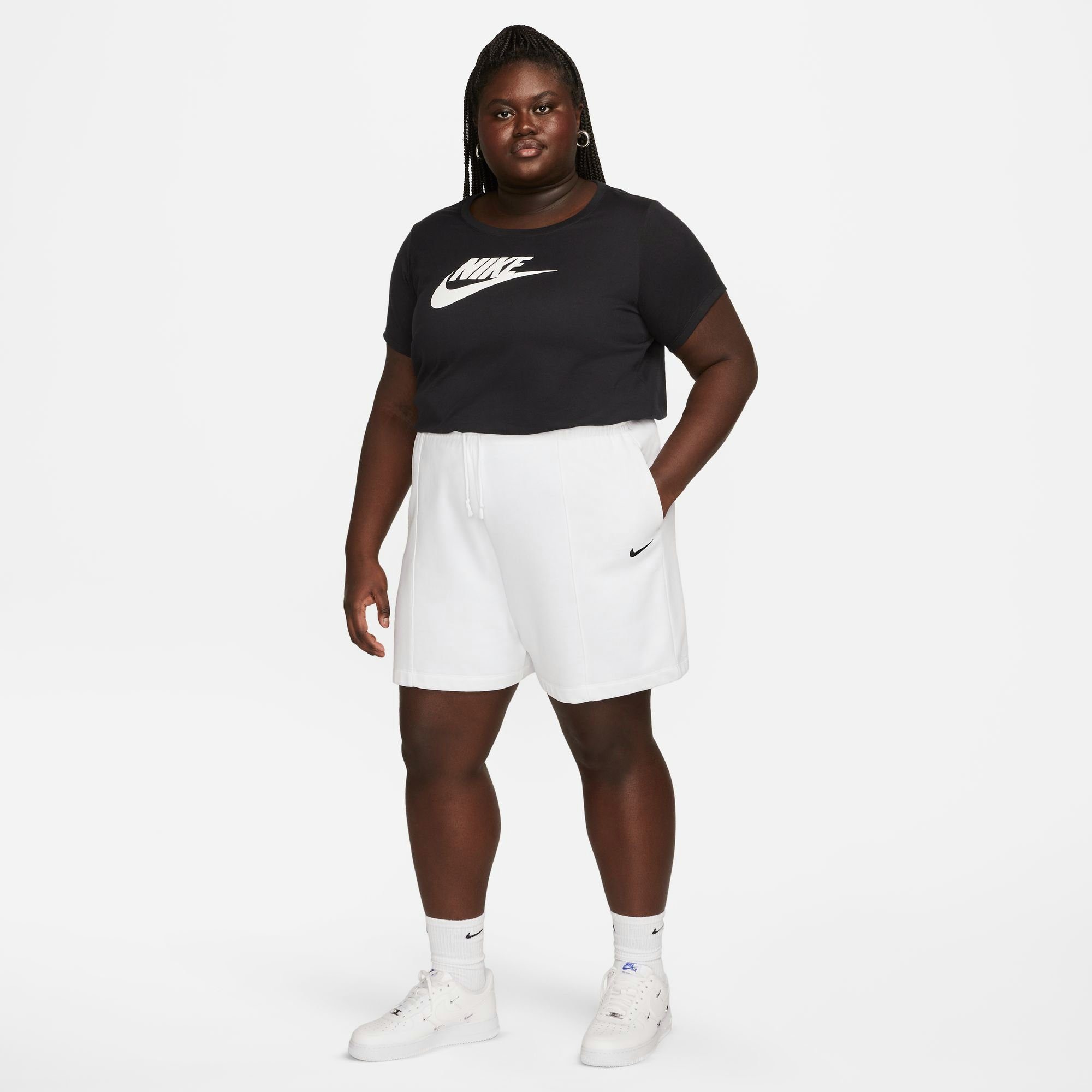 Sportswear Nike schwarz (PLUS T-SHIRT SIZE) T-Shirt LOGO WOMEN'S ESSENTIALS