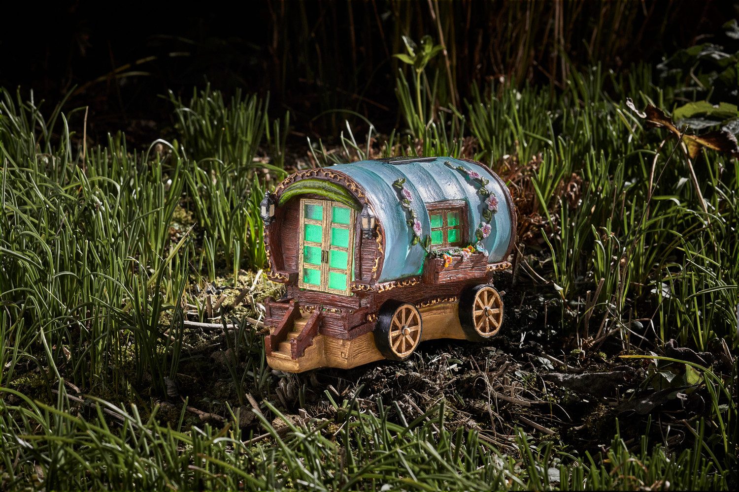 Smart Garden Dekolicht Solar-Gartenlicht Feenhaus 25 cm - Elfenhaus Wohnwagen, Gartendeko Caravan 17x25x15 cm