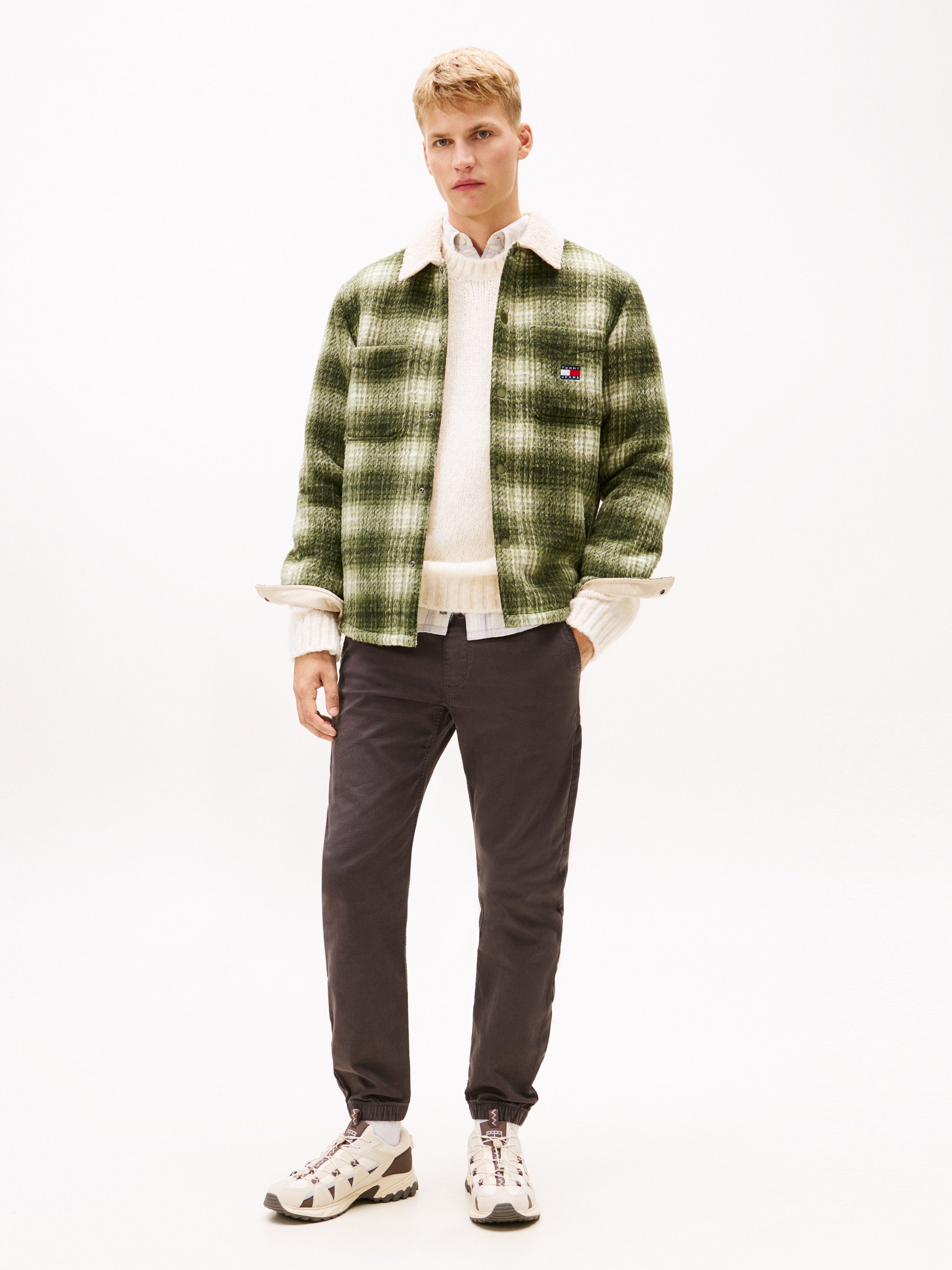 Tommy Jeans Jogger Pants TJM SCANTON COTTON CANVAS mit elastischem Bund