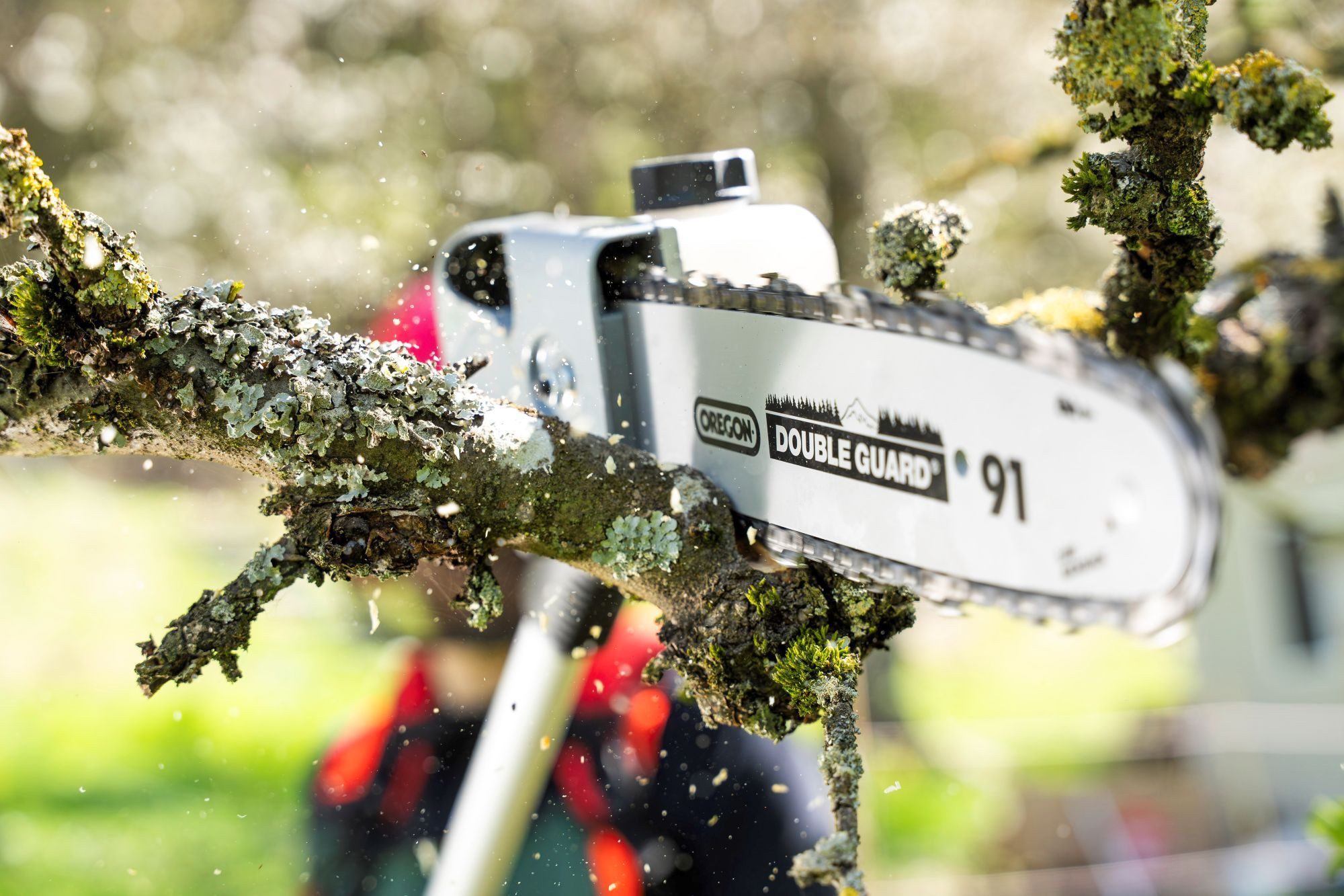 ikra GmbH Garten-Multifunktionsgerät IBKH 52-1, Freischneider, Rasentrimmer, Entaster, Heckenschere, 51,7cm³, 1,5kW