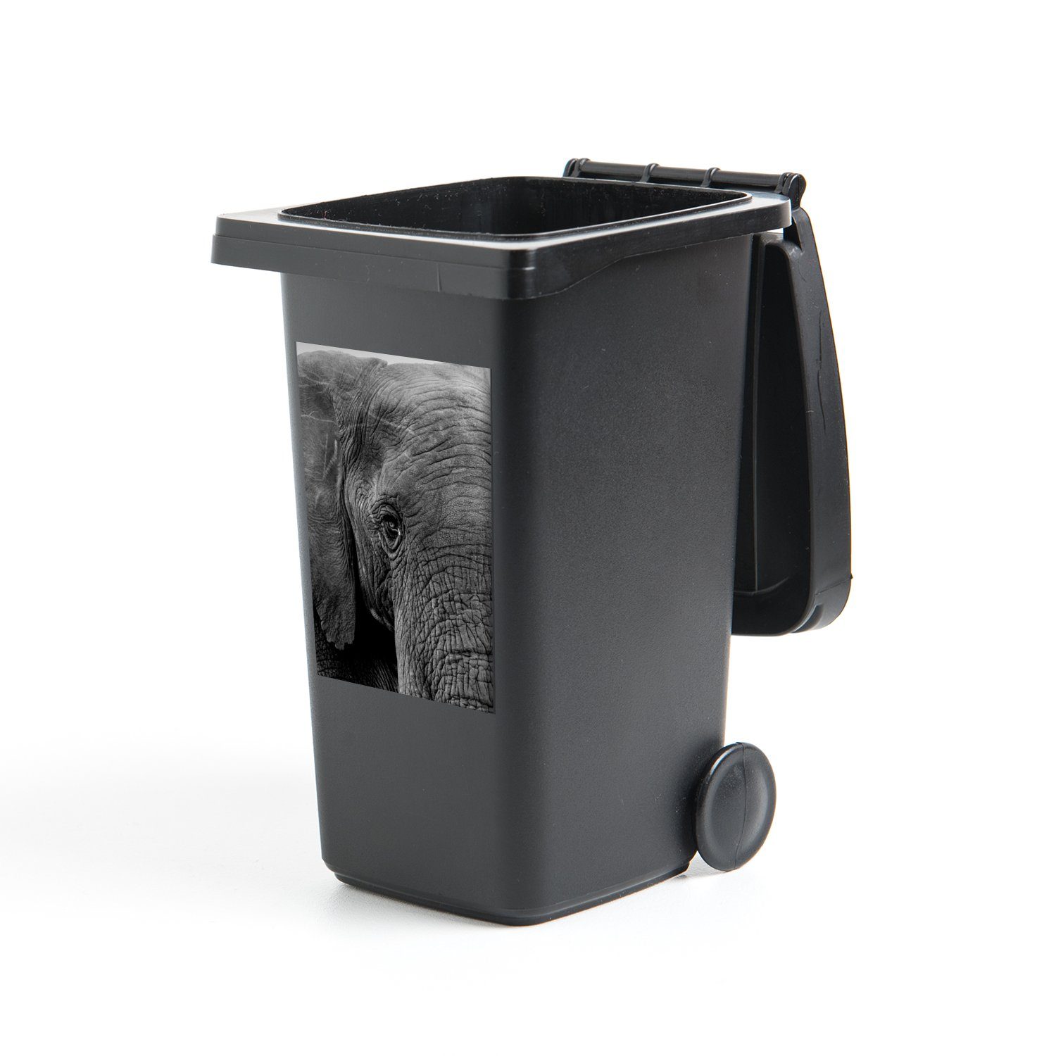MuchoWow Wandsticker Elefant - Tiere - Schwarz - Weiß - Natur (1 St), Mülleimer-aufkleber, Mülltonne, Sticker, Container, Abfalbehälter