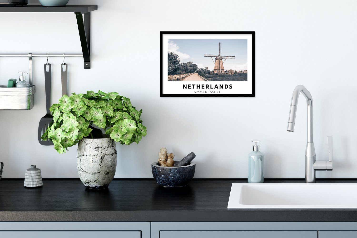 Gerahmtes Wanddeko, Bilder, (1 Bilderrahmen Poster, - - Sommer, St), Windmühle Schwarzem Wandposter, Poster MuchoWow Niederlande