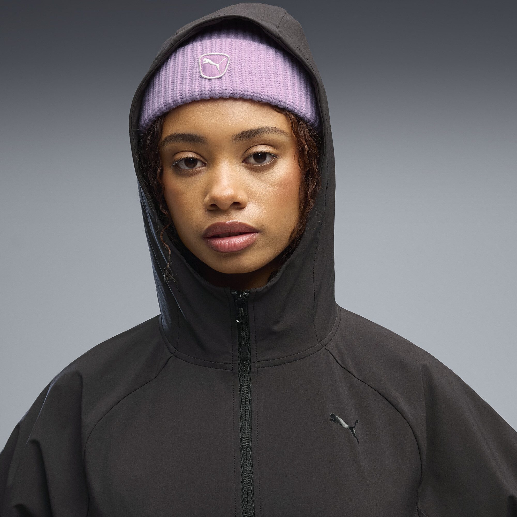 PUMA Trainingsjacke PUMATECH SENSE 4-Way Stretch Oversized Jacke Damen