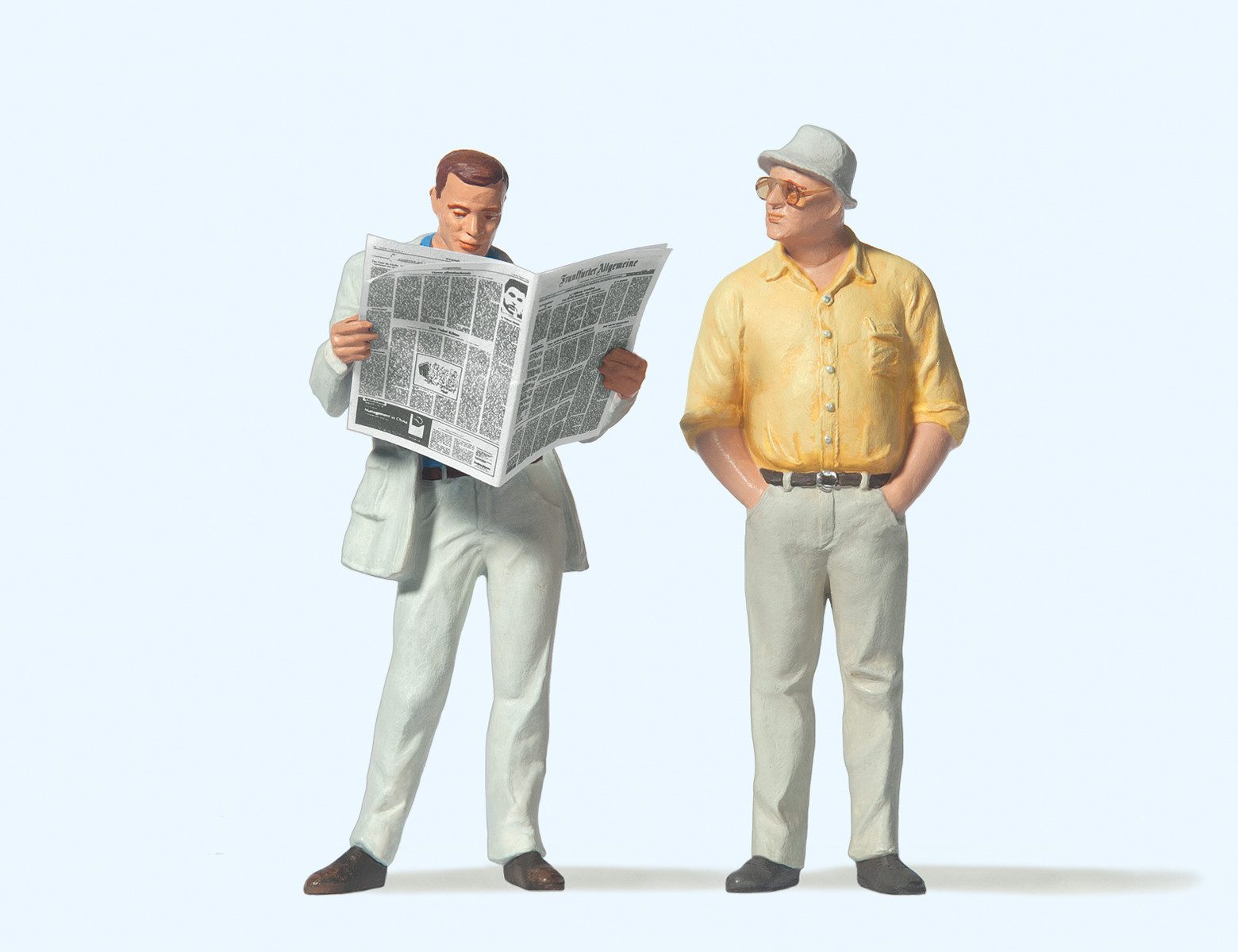 Preiser Sammelfigur Zeitungsleser, Passant PRE45079, Made in Europe
