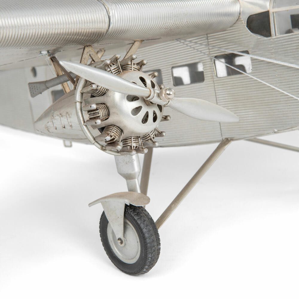 AUTHENTIC MODELS Modellflugzeug Ford Trimotor