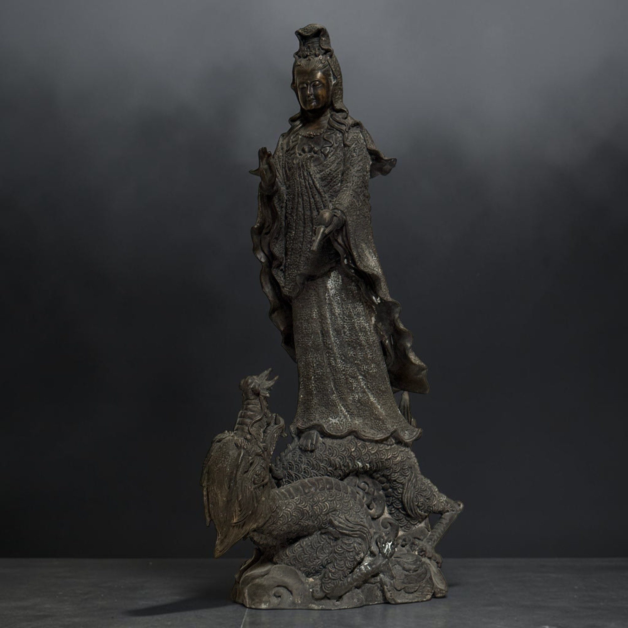 Asien LifeStyle Buddhafigur Buddha Figur Bronze Guanyin auf Drache 49cm groß