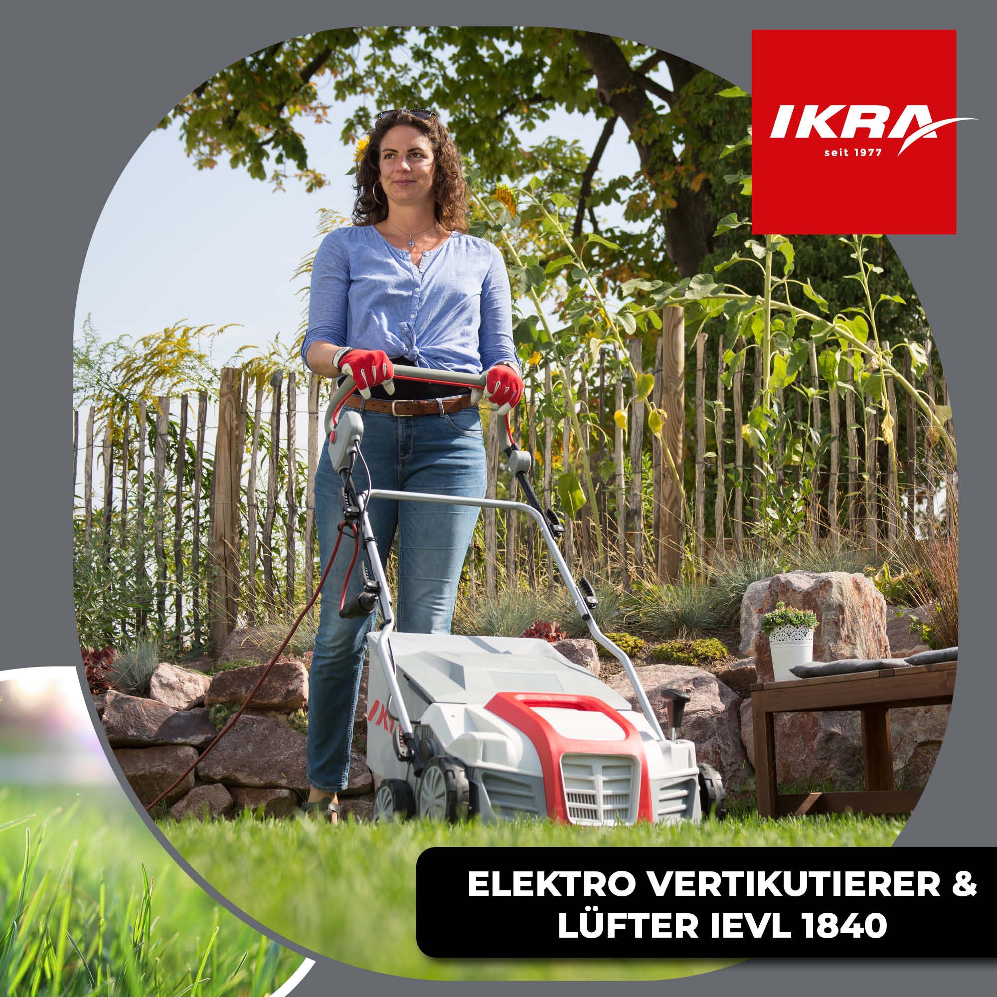 ikra GmbH Elektro-Vertikutierer IEVL 1840, 40 cm Arbeitsbreite, (inkl. Walzen & 55l Fangkorb), 2in1 Gerät, 1.800 Watt, werkzeugloser Walzenwechsel