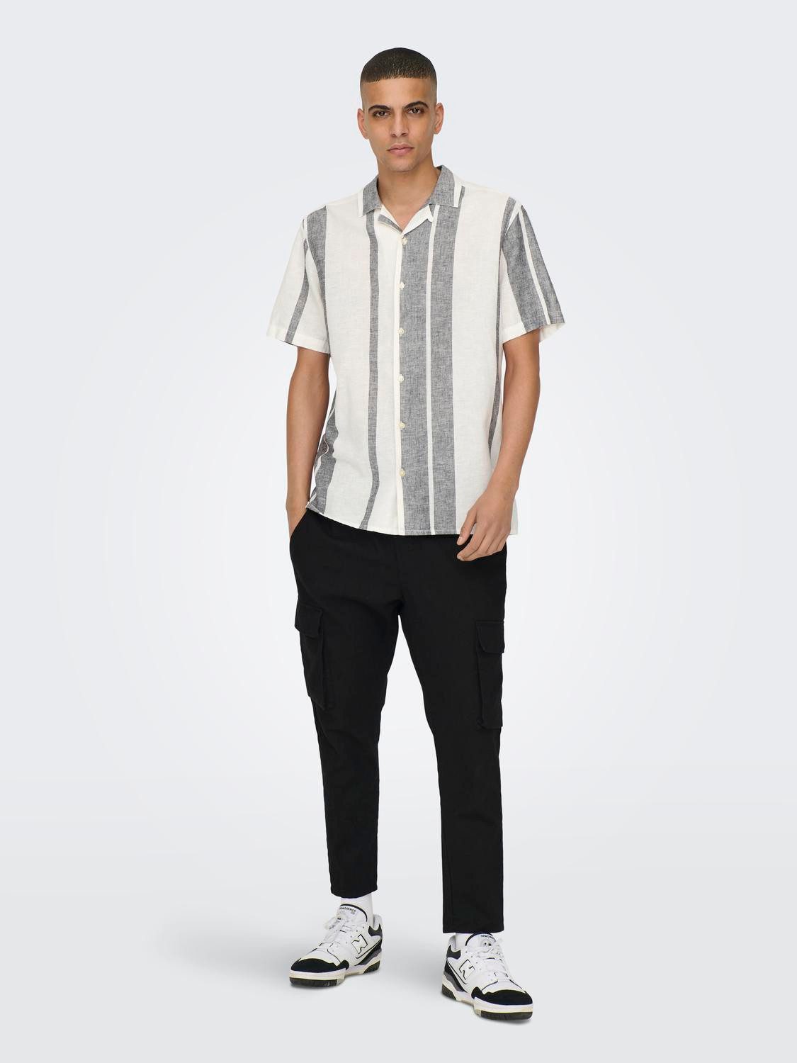 ONLY & SONS Kurzarmhemd Kurzarm Resort Kragen Knopfleiste ONSCAIDEN LIFE STRIPE LINEN RESORT NOOS