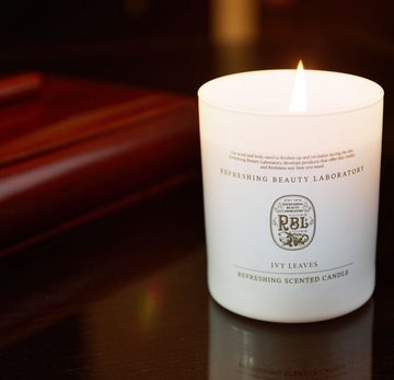 Rebul Kozmetik Duftkerze Ivy Leaves - 210 g Kerze in Geschenkbox - Premium Raumduft (Glaskerze, 1-tlg), Bis zu 35 Stunden Brenndauer - Luxus Stimmungskerze