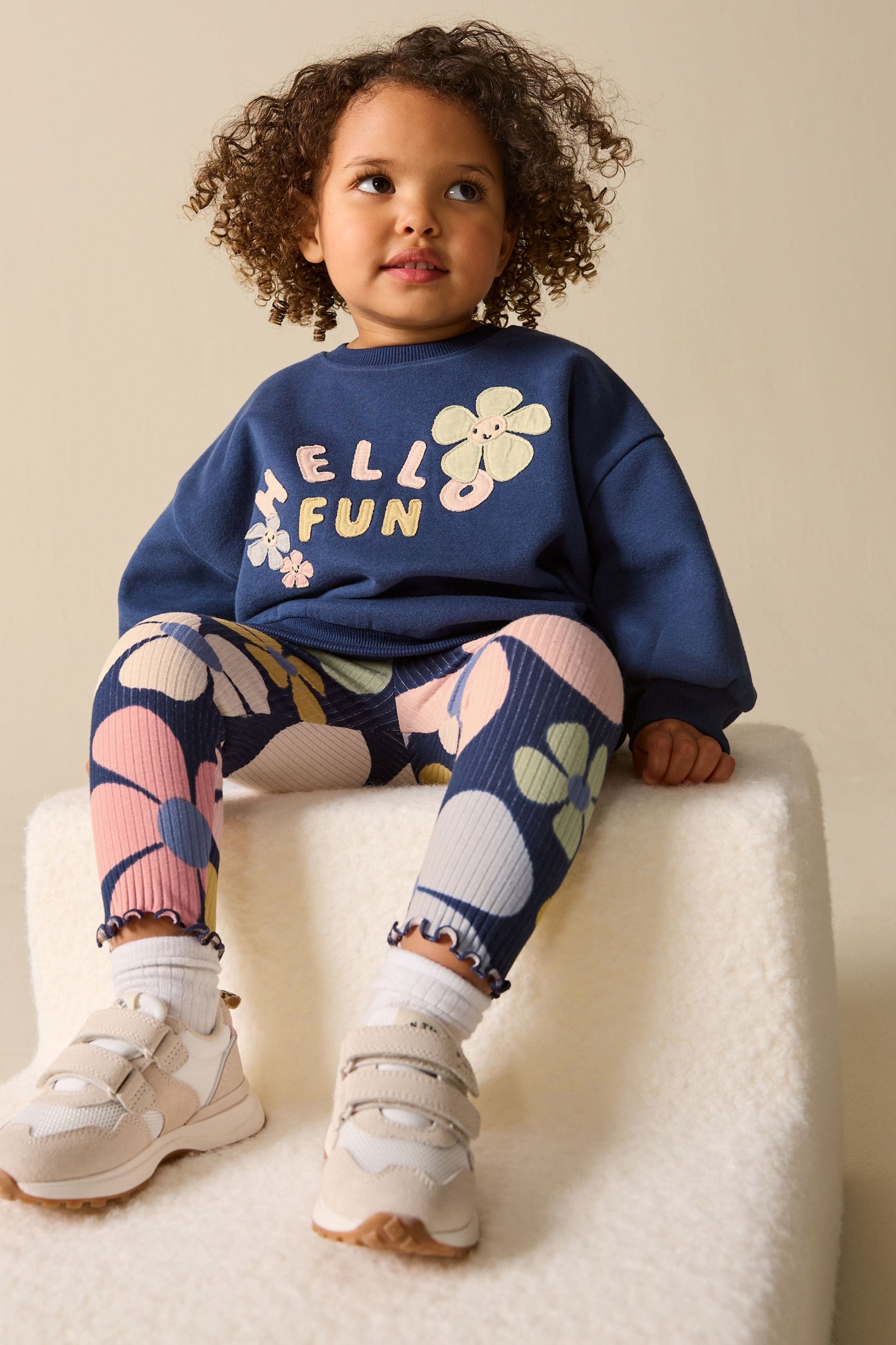 Next Top & Leggings Sweatshirt und Leggings im Set (2-tlg)