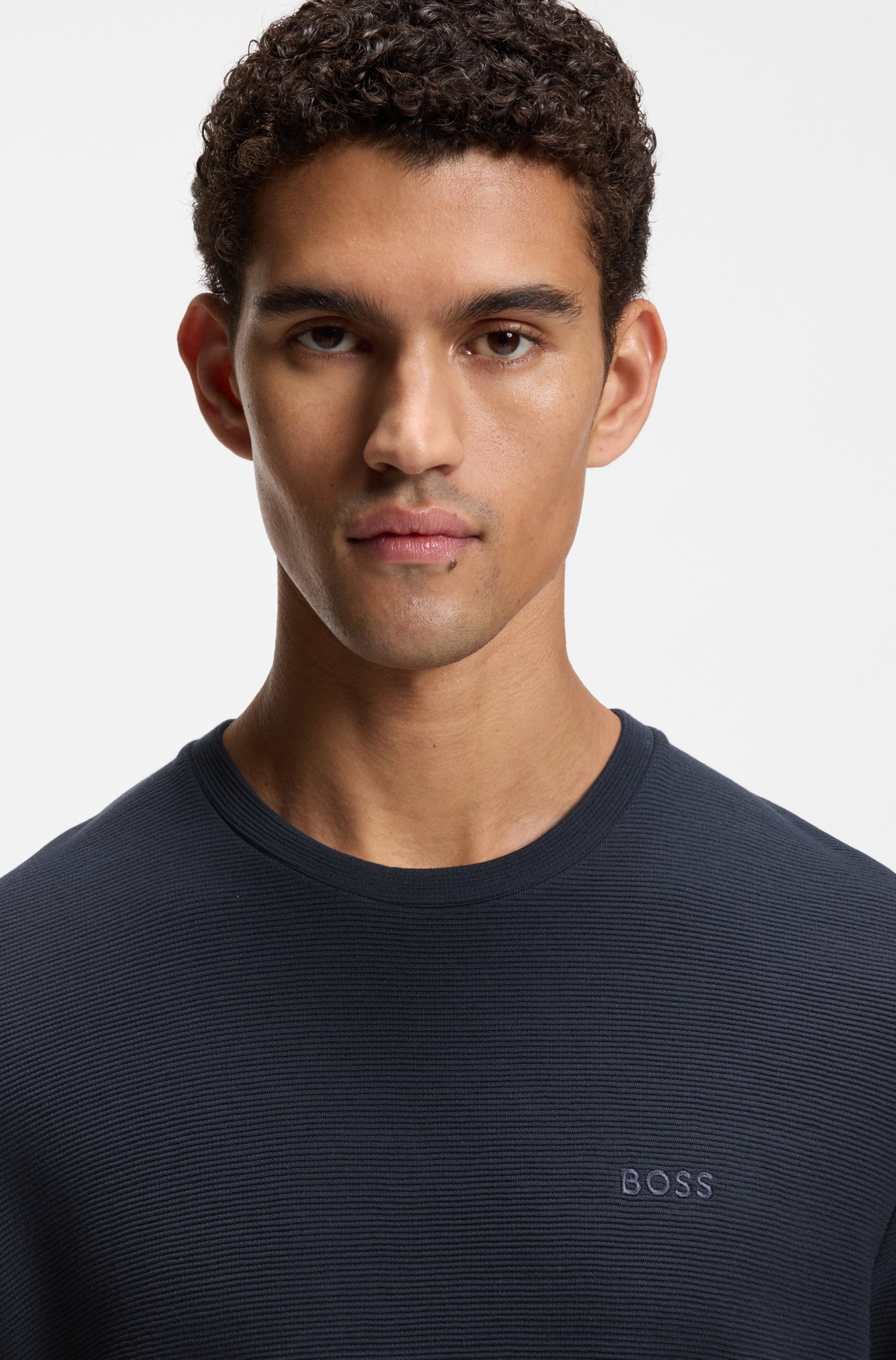 BOSS T-Shirt aus Ripp-Qualität, regular fit, Rundhals