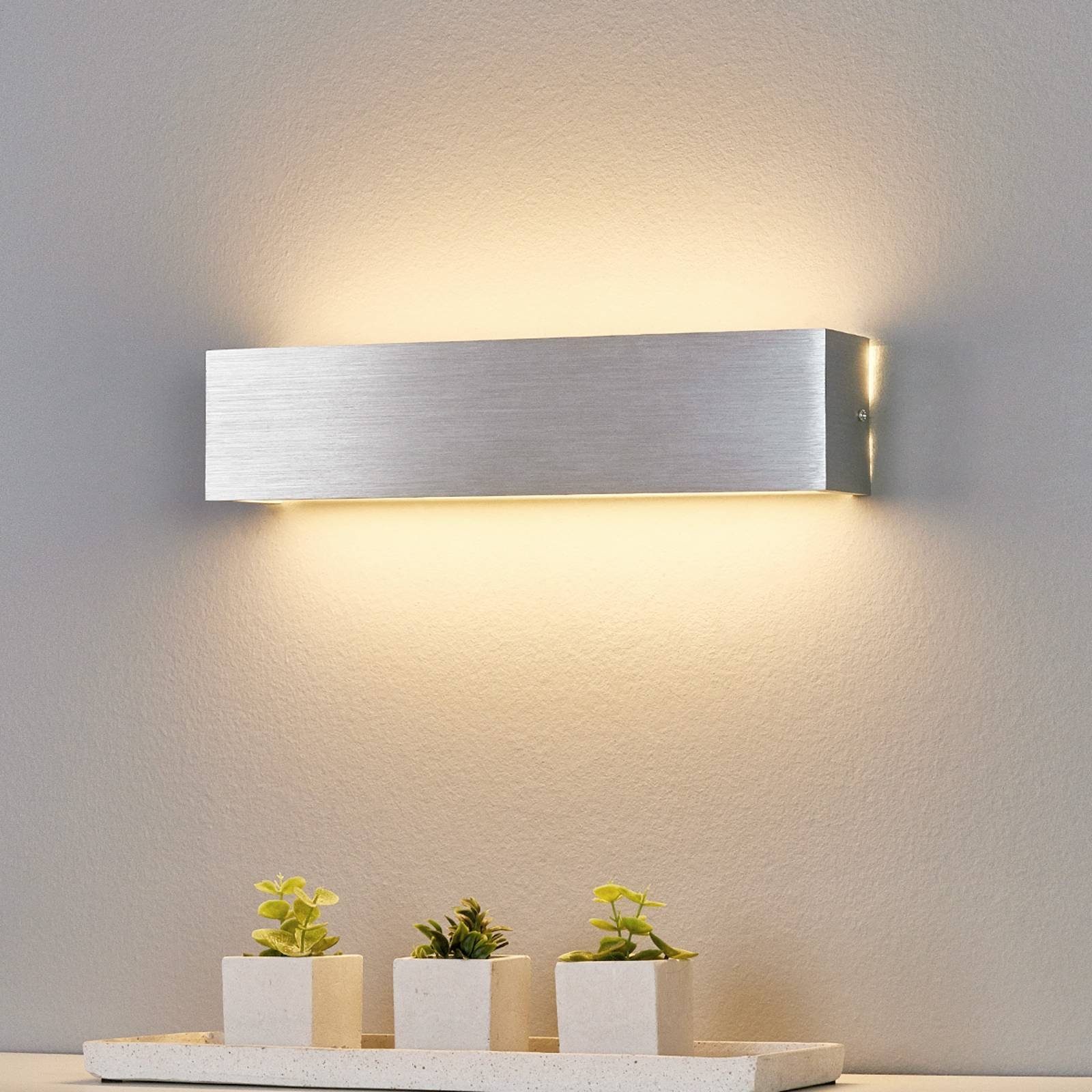 Lindby LED Wandleuchte Ranik, LED-Leuchtmittel fest verbaut, warmweiß, Modern, Aluminium, Metall, Glas, alu gebürstet, 1 flammig, inkl.