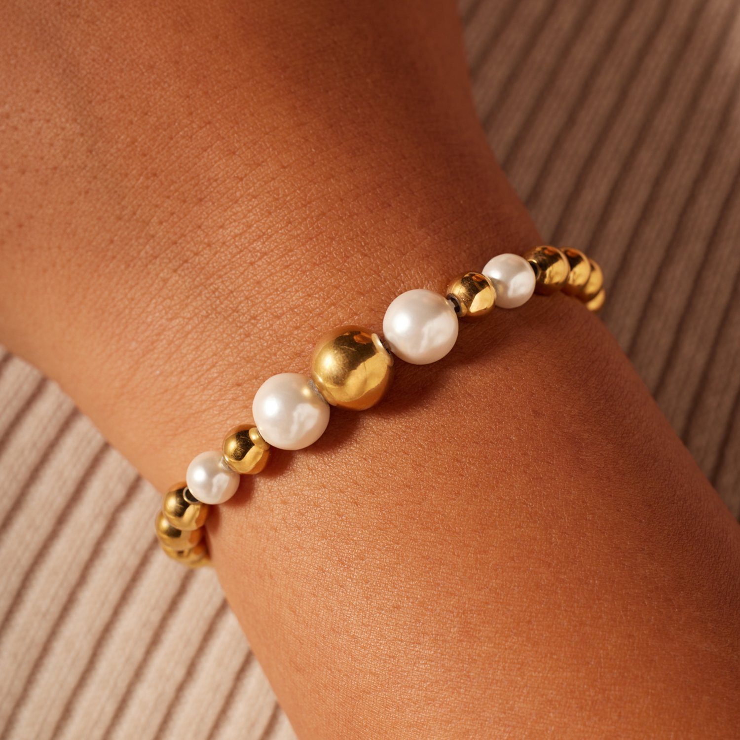 LUCARDI Perlenarmband Armband - Stahl - Gold - Perle - Damen – Bild 2 von 3
