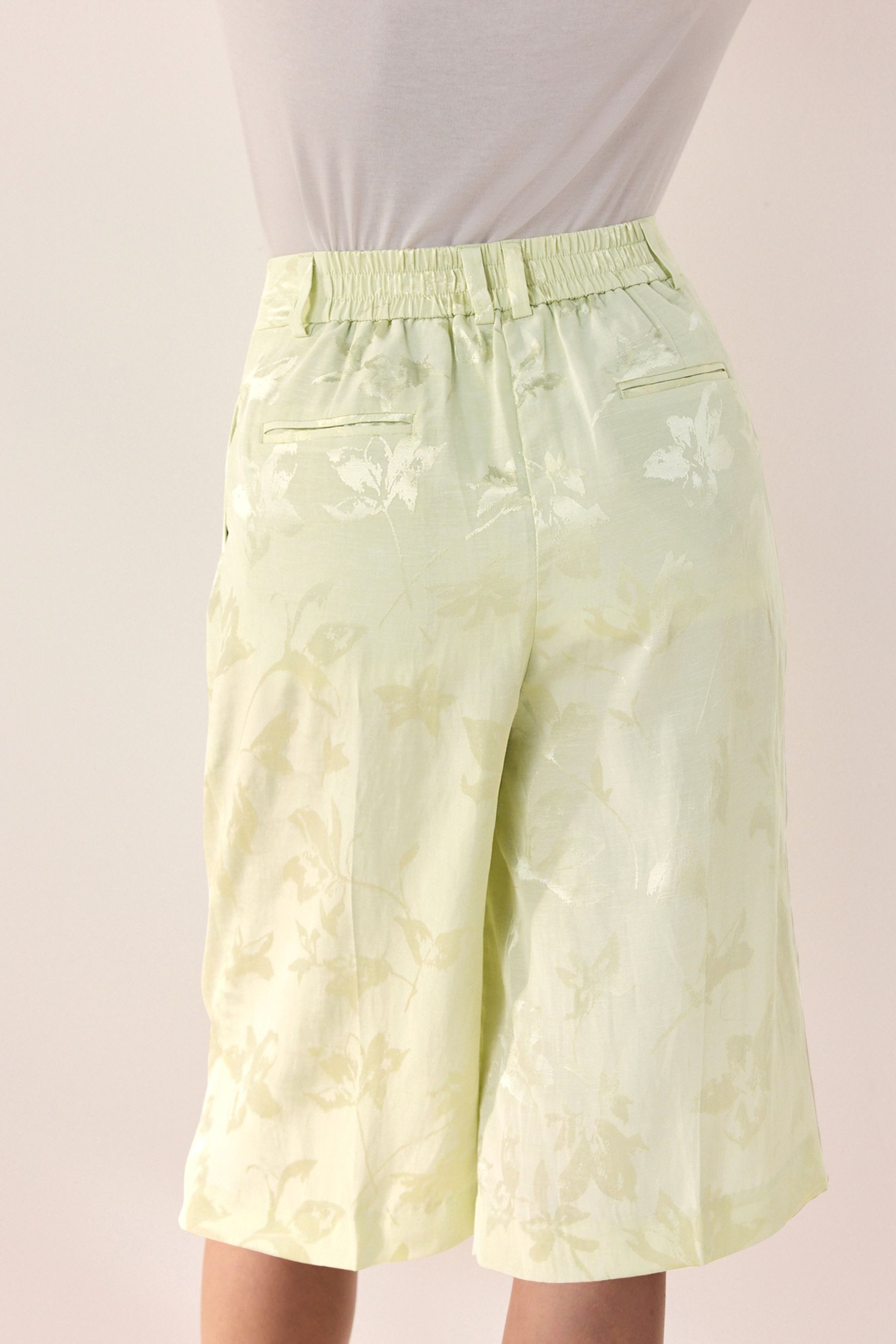 Next Bermudas Tabitha Simmons X NEXT Jacquard-Bermudashorts (1-tlg)