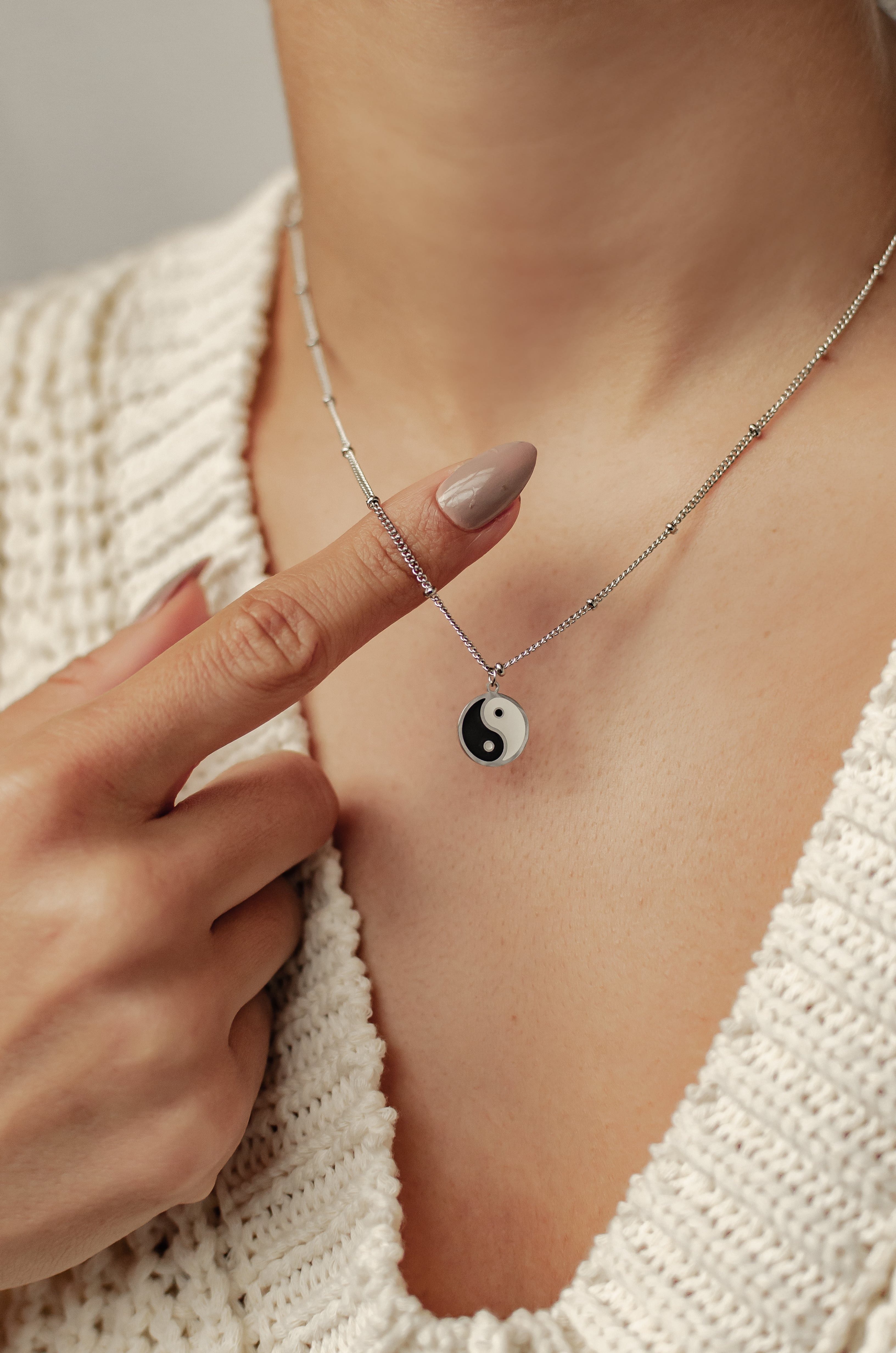 Hey Happiness Kette mit Anhänger Yin Yang, Symbol Schmuck, Zarte Vergoldete günstig online kaufen