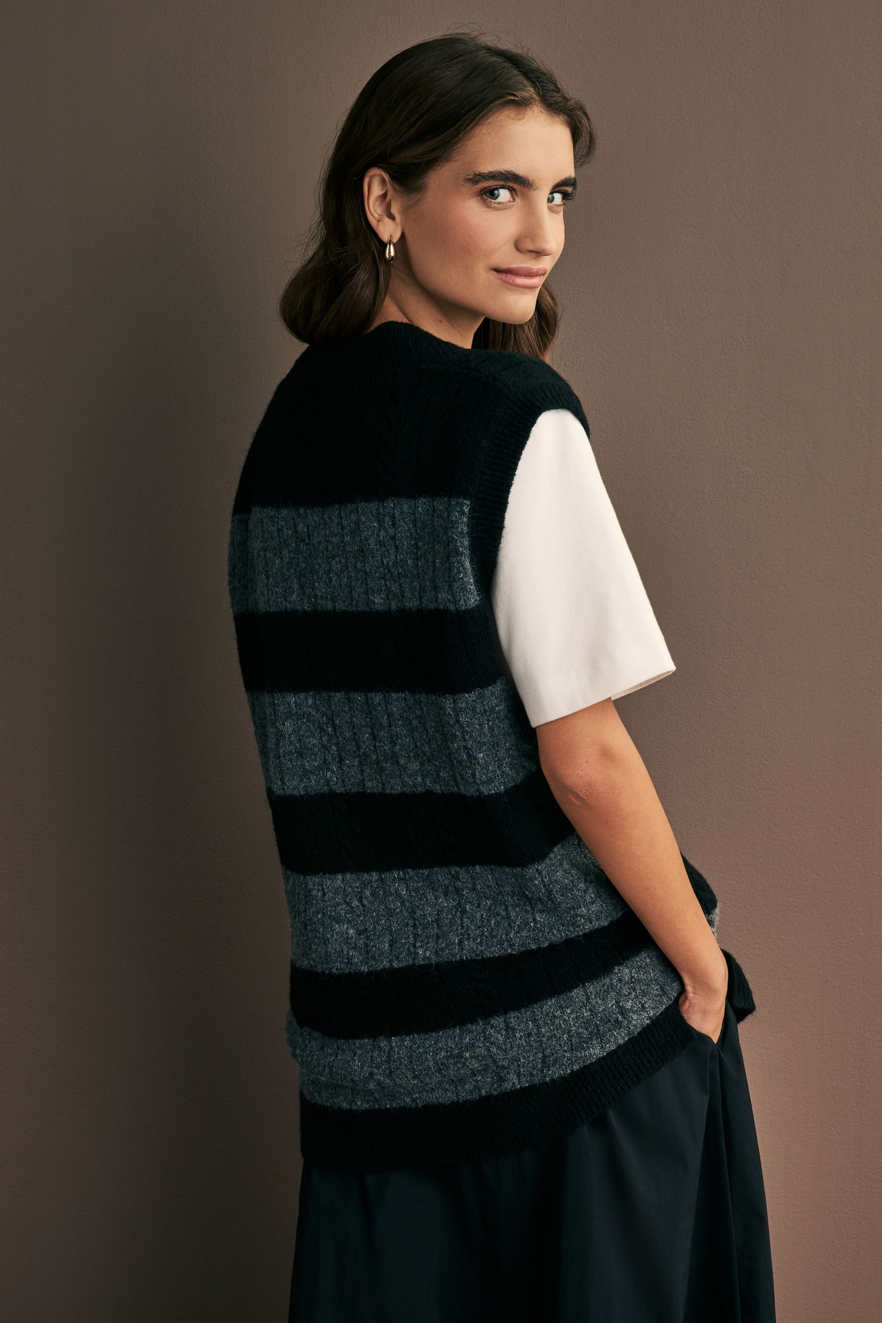 Next Stricktop Gestricktes Tanktop mit V-Ausschnitt günstig online kaufen