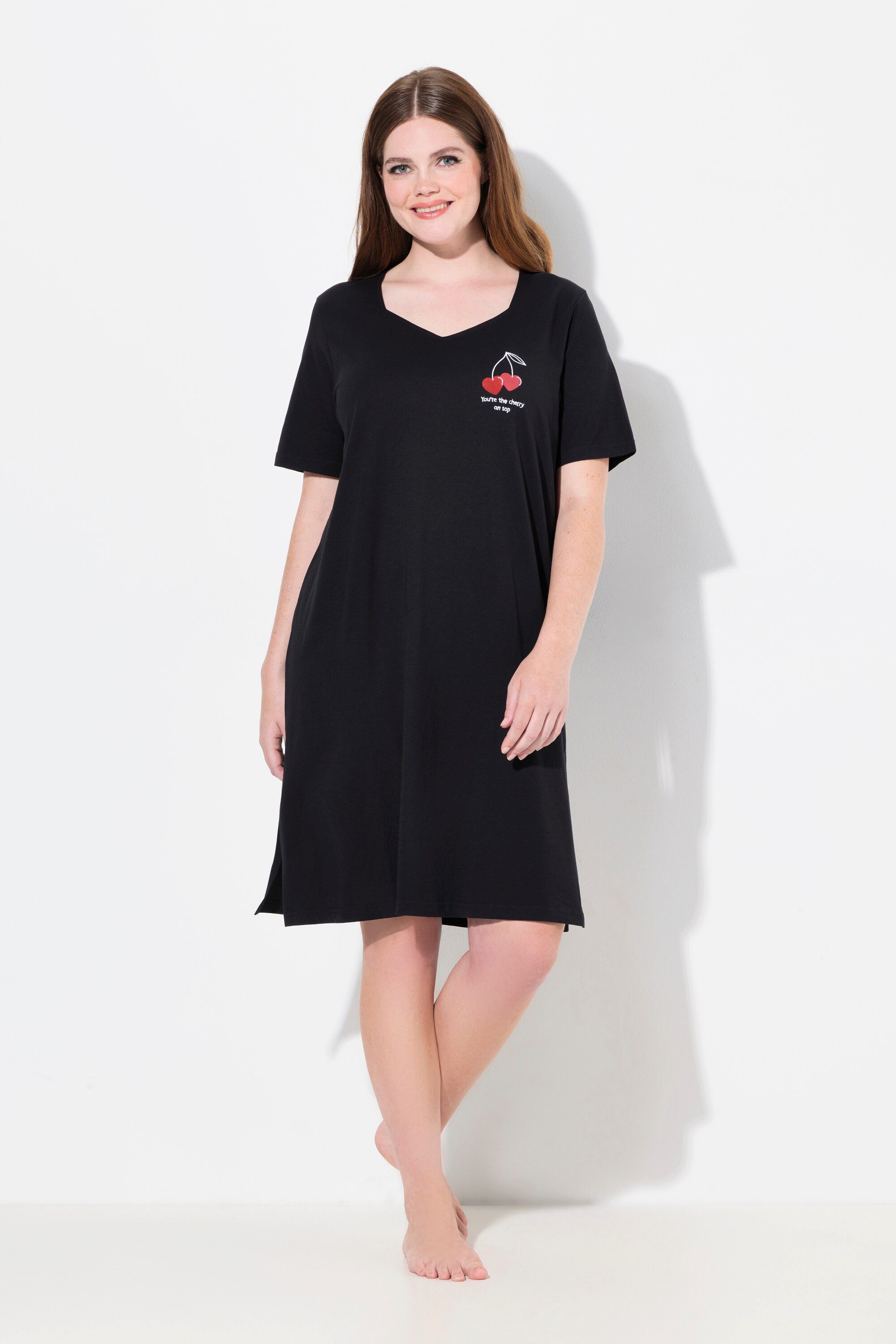 Ulla Popken Bigshirt Bigshirt Herzmotiv V-Ausschnitt günstig online kaufen