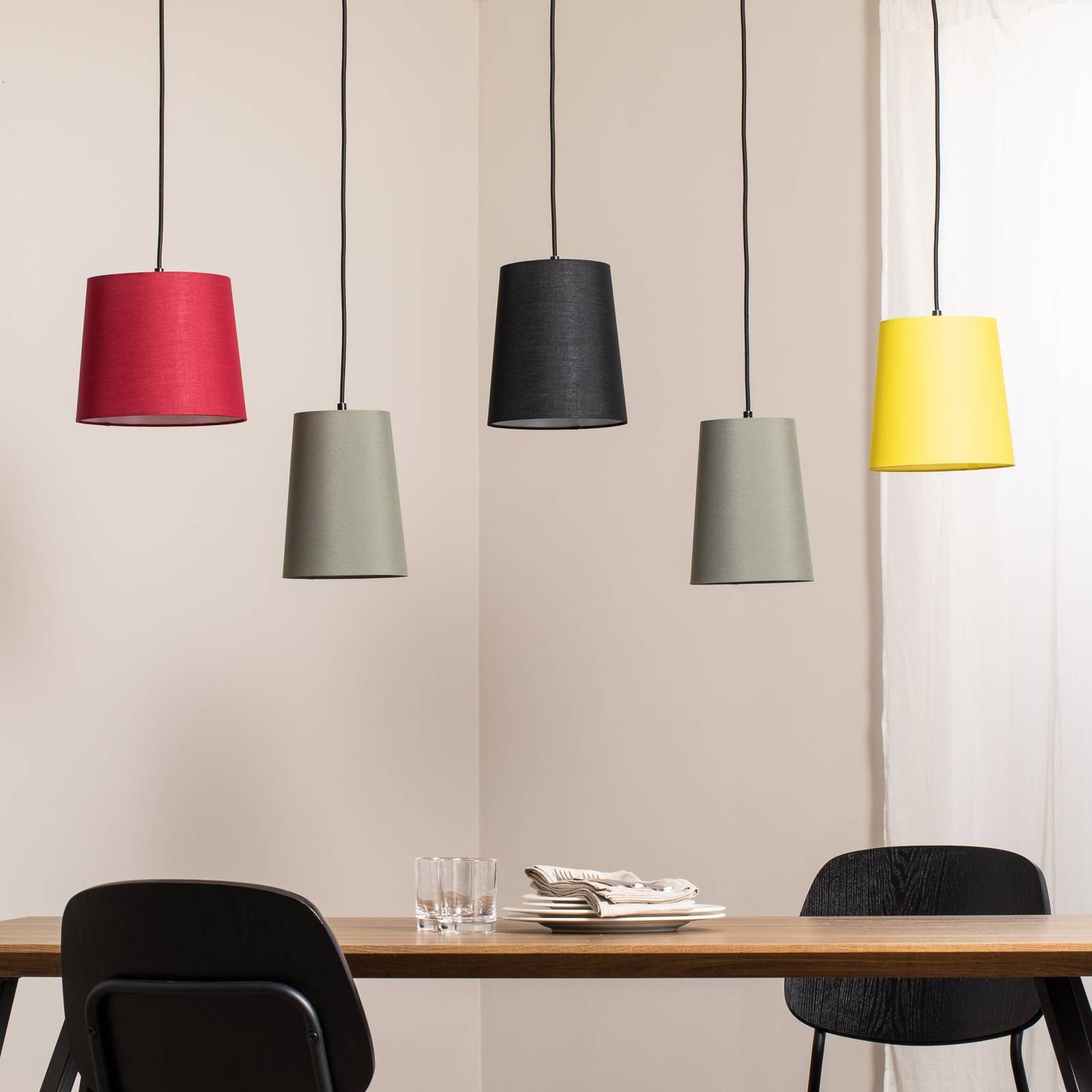 Lindby Hängeleuchte Amilia, IP20, 5 x 60 W