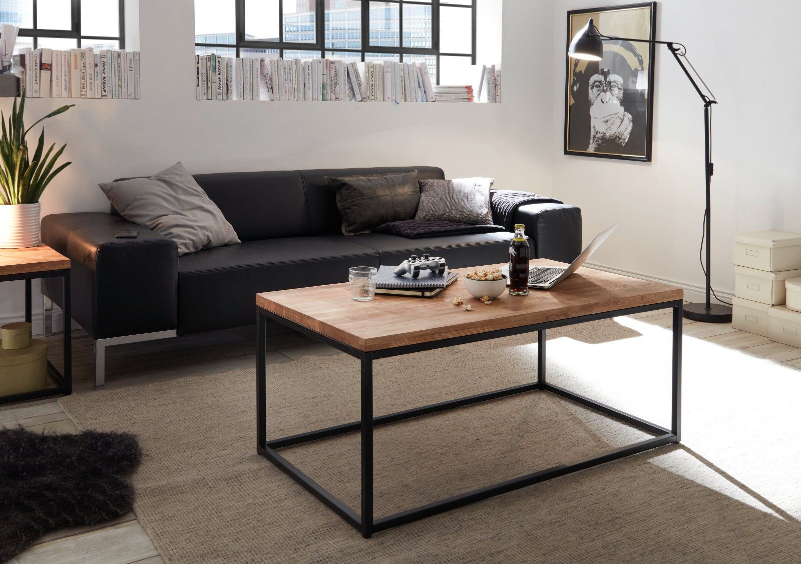mit Couchtisch Sakura massive furniture (Wohnzimmertisch MCA schwarz), in 110x60 geölt Metallgestell Asteiche, cm,